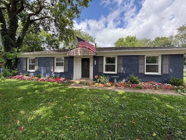 3527 Greentree Road Property Photo 1
