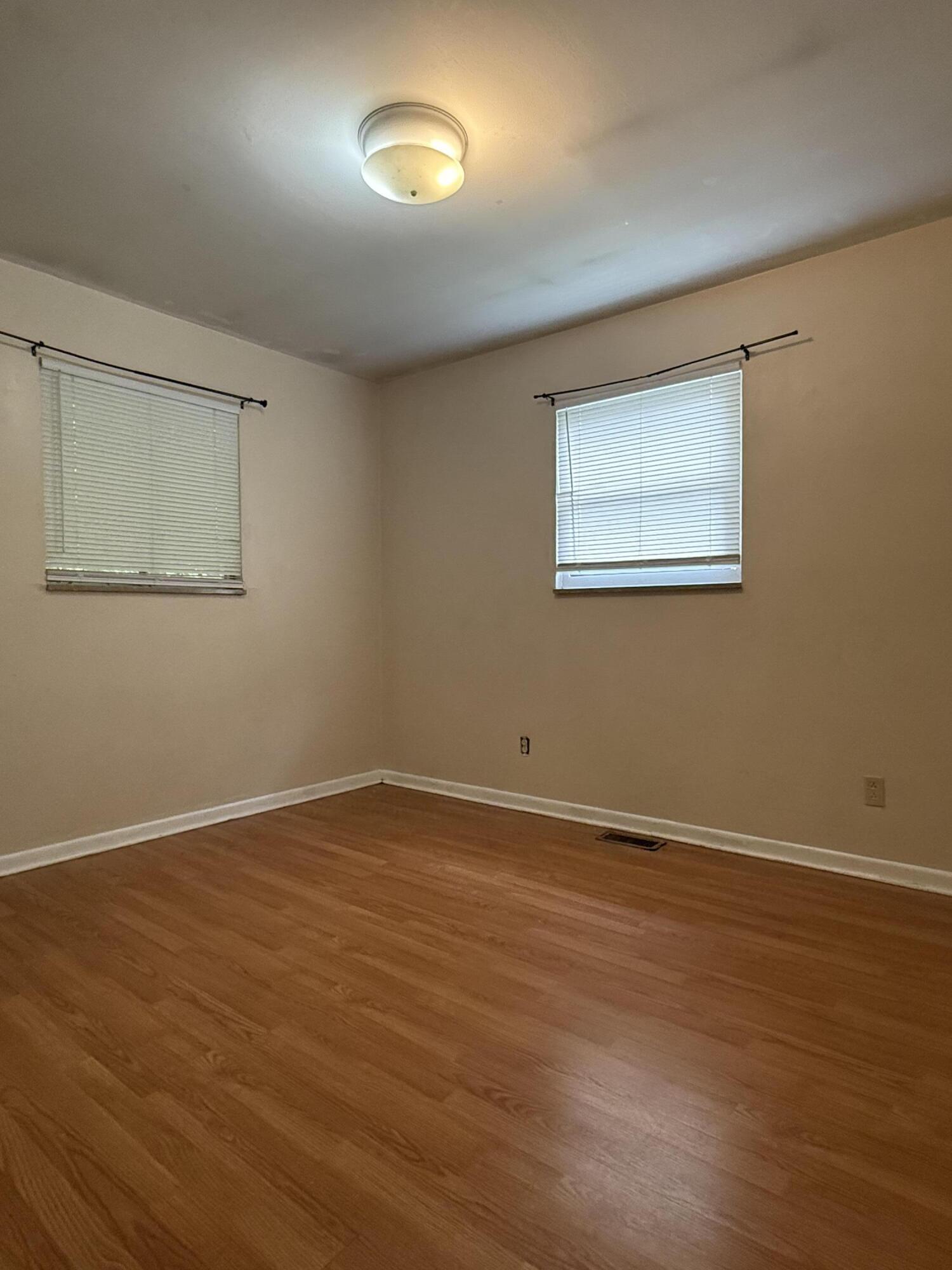 216 Mcclure Circle Property Photo 8