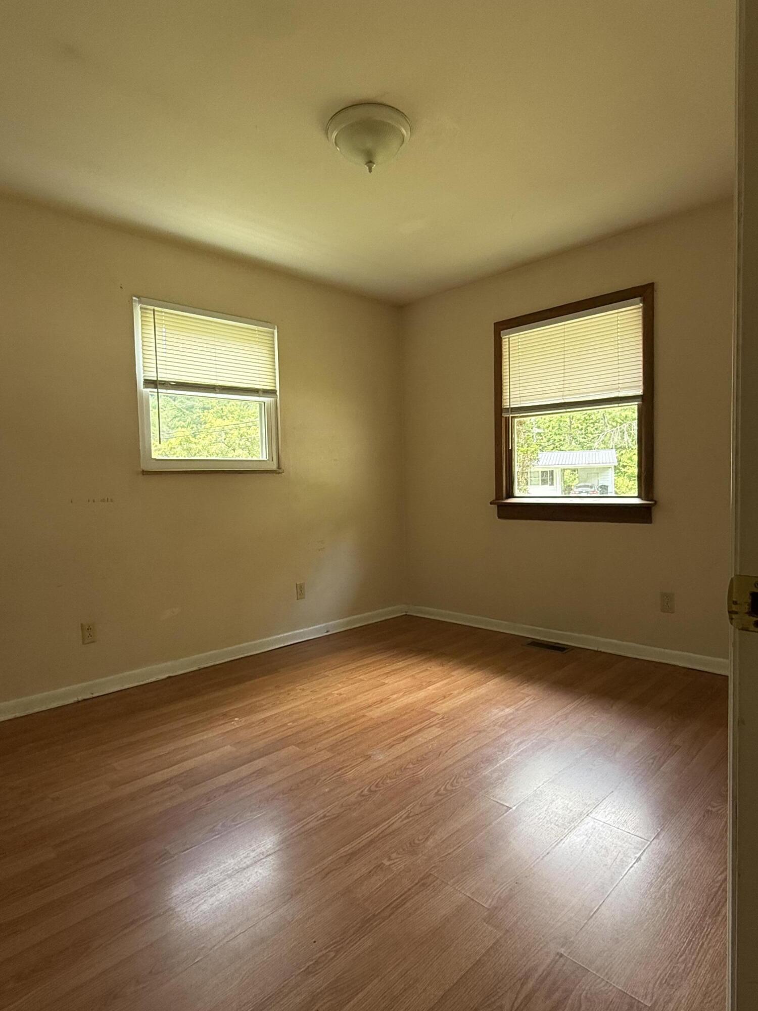 216 Mcclure Circle Property Photo 9