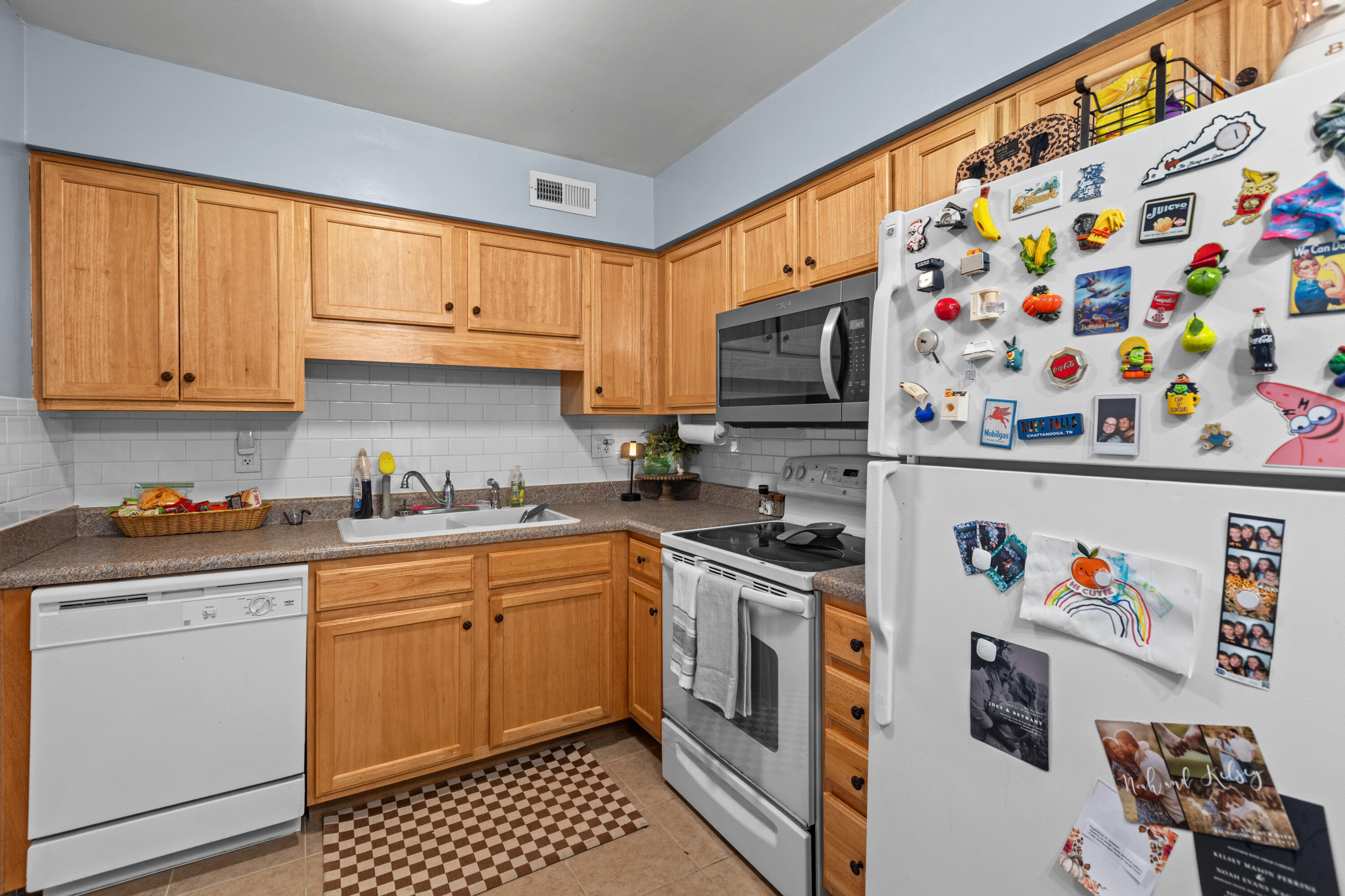 333 E 4th Street A8 Property Photo 5