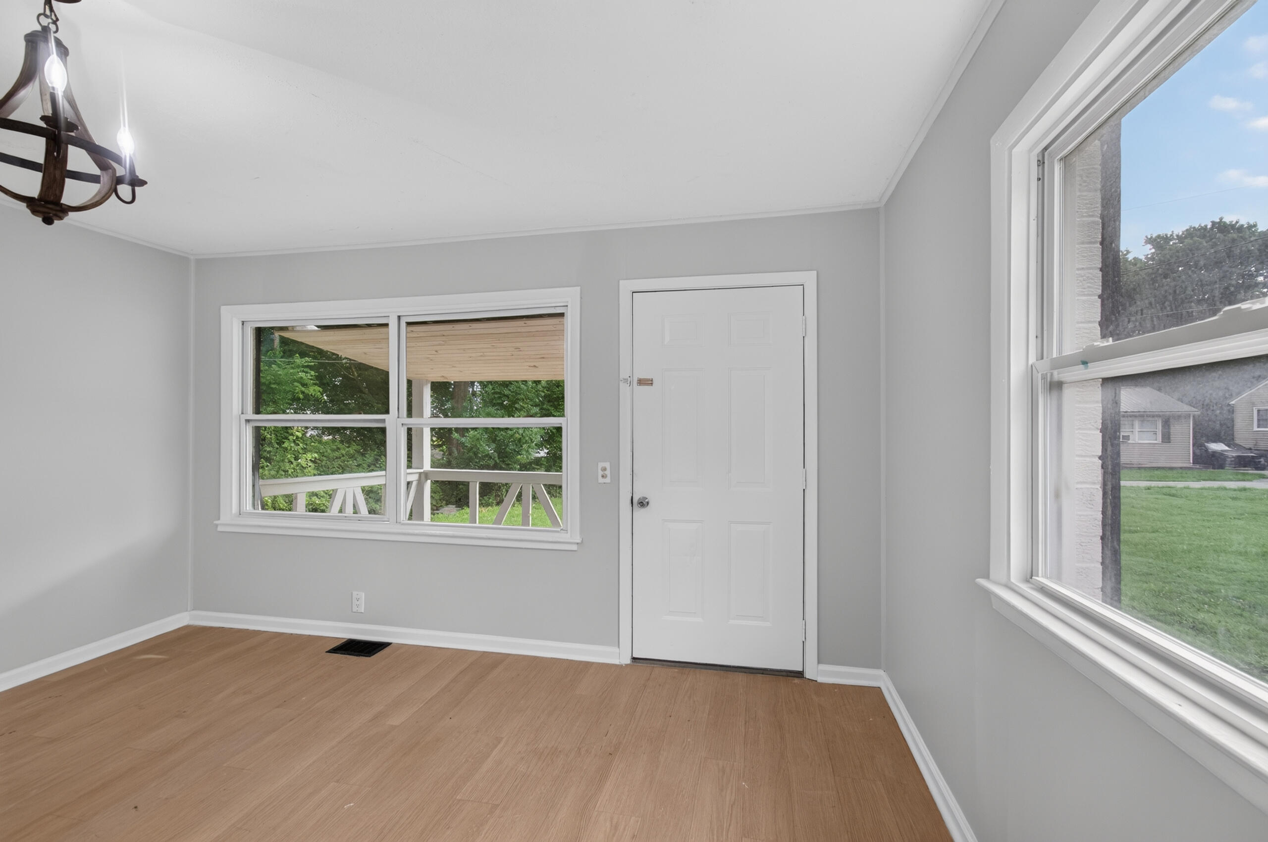 125 Circle Drive Property Photo 5