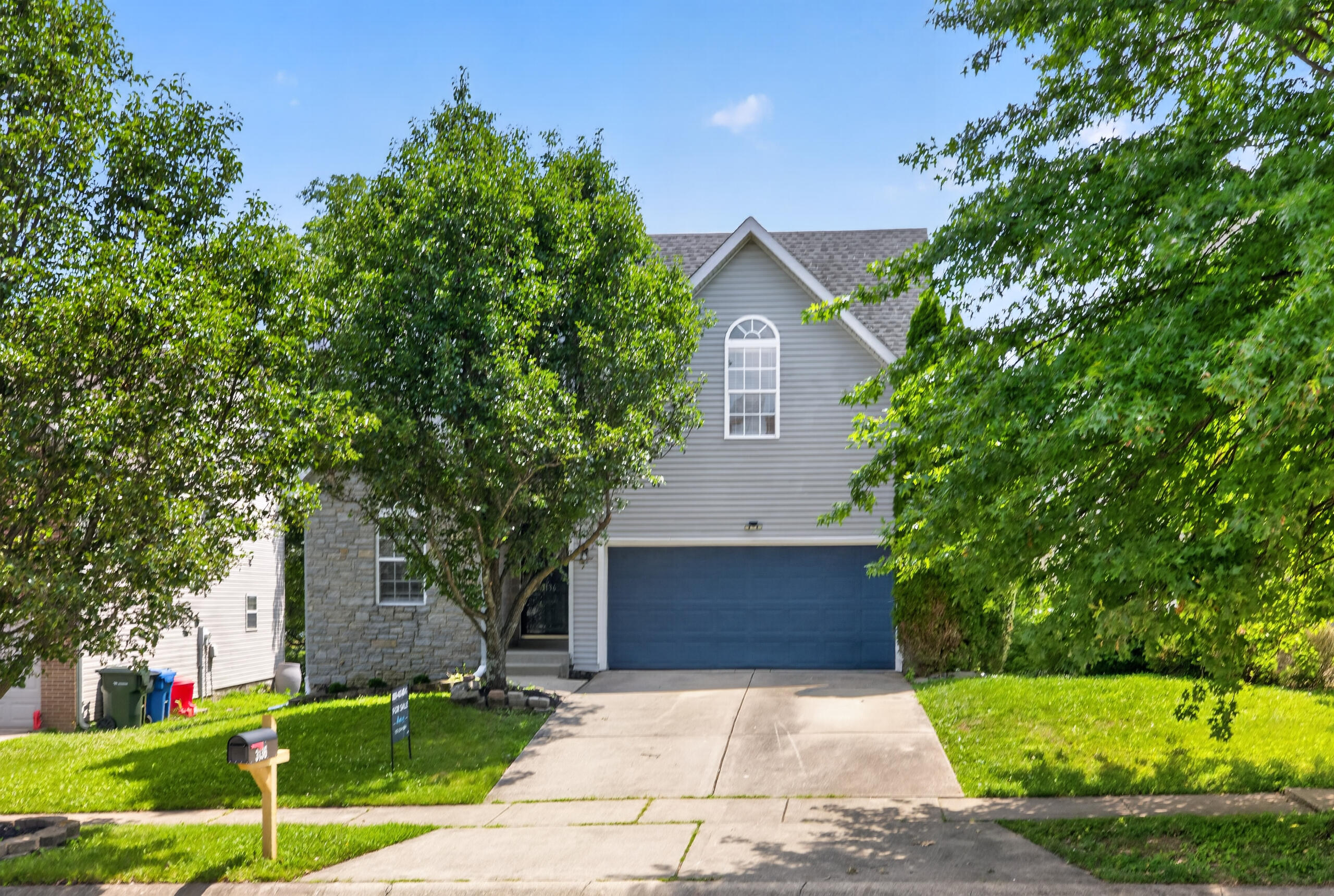 3136 Roundway Down Lane Property Photo 1