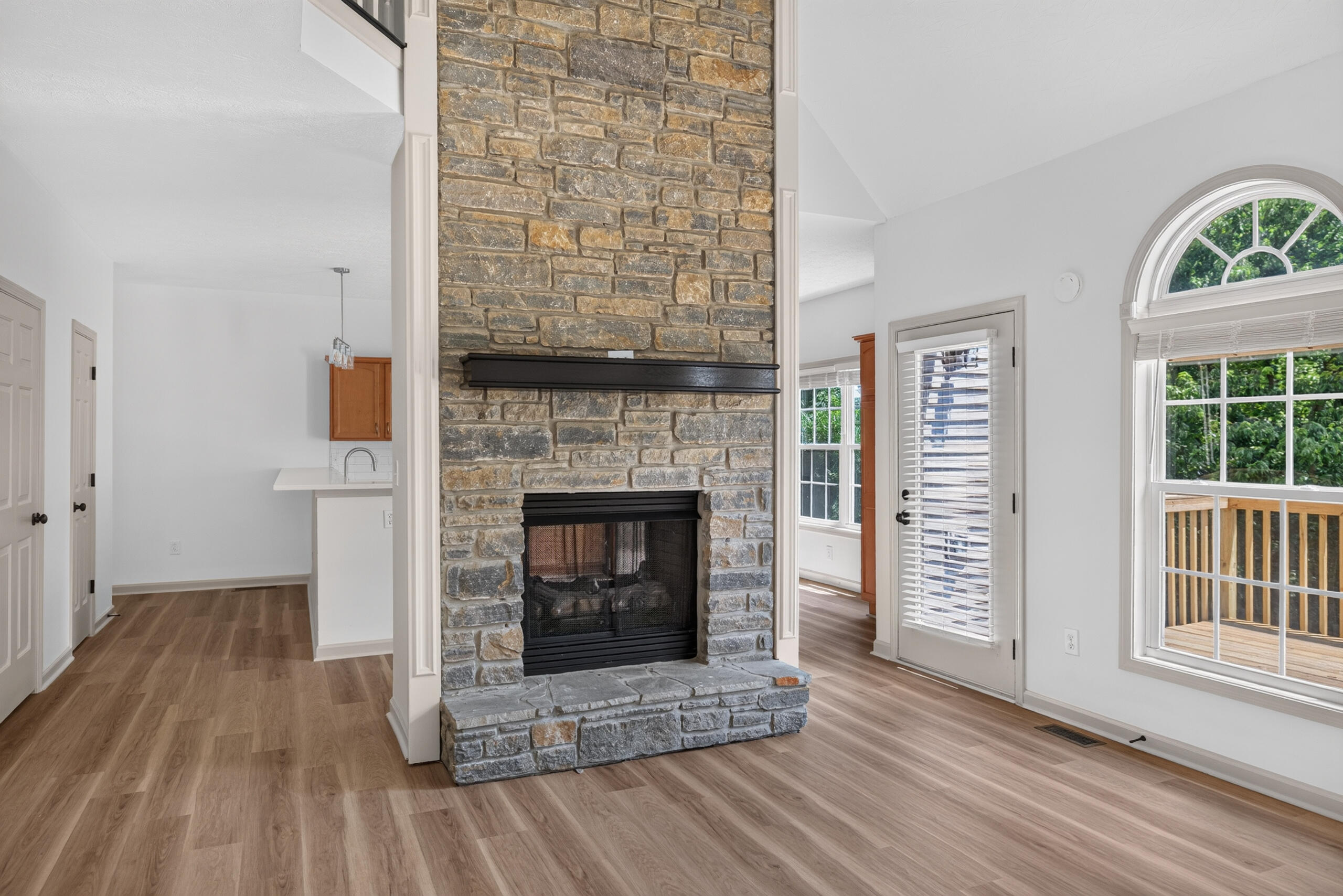 3136 Roundway Down Lane Property Photo 13