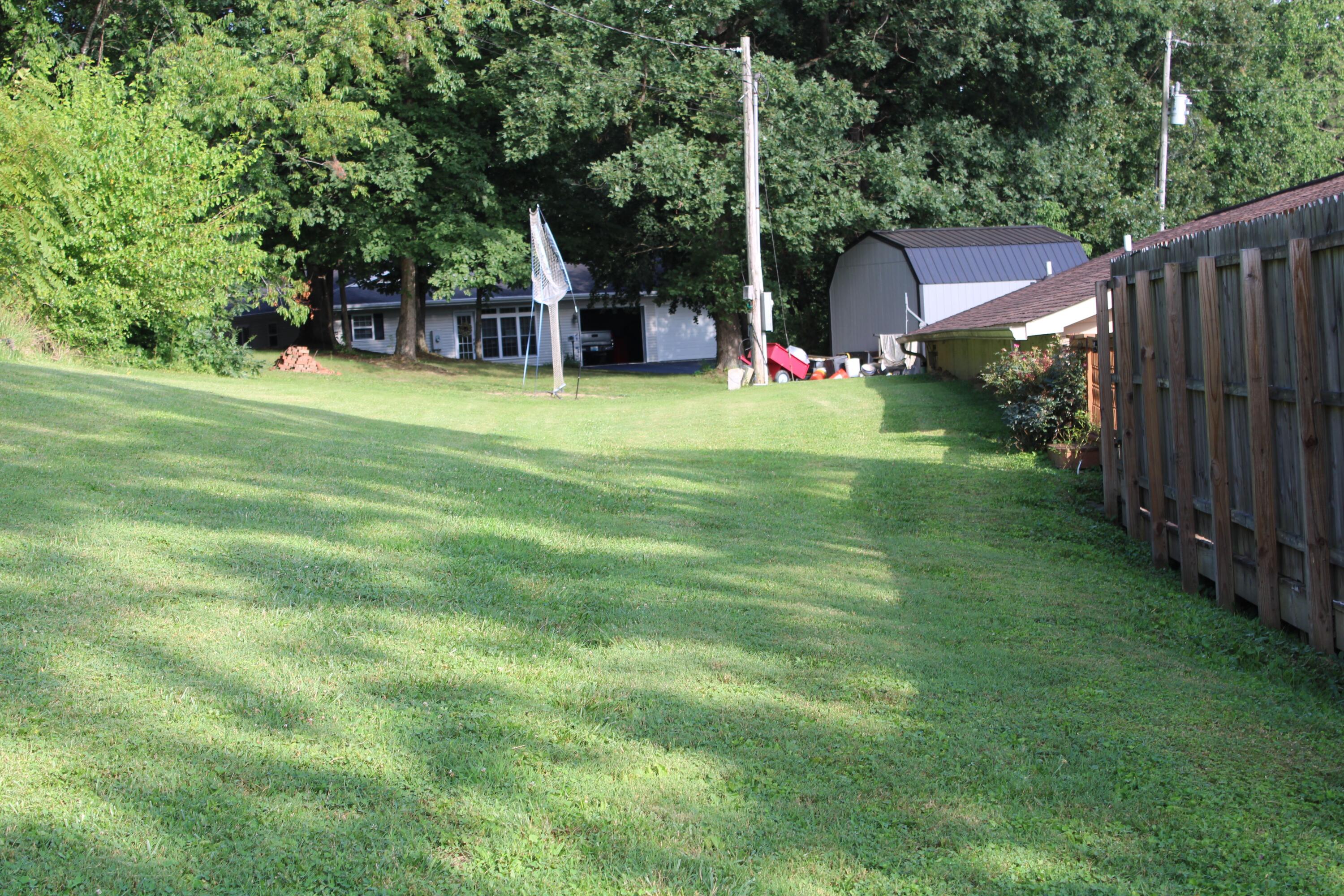 460 Combs Circle Property Photo 31