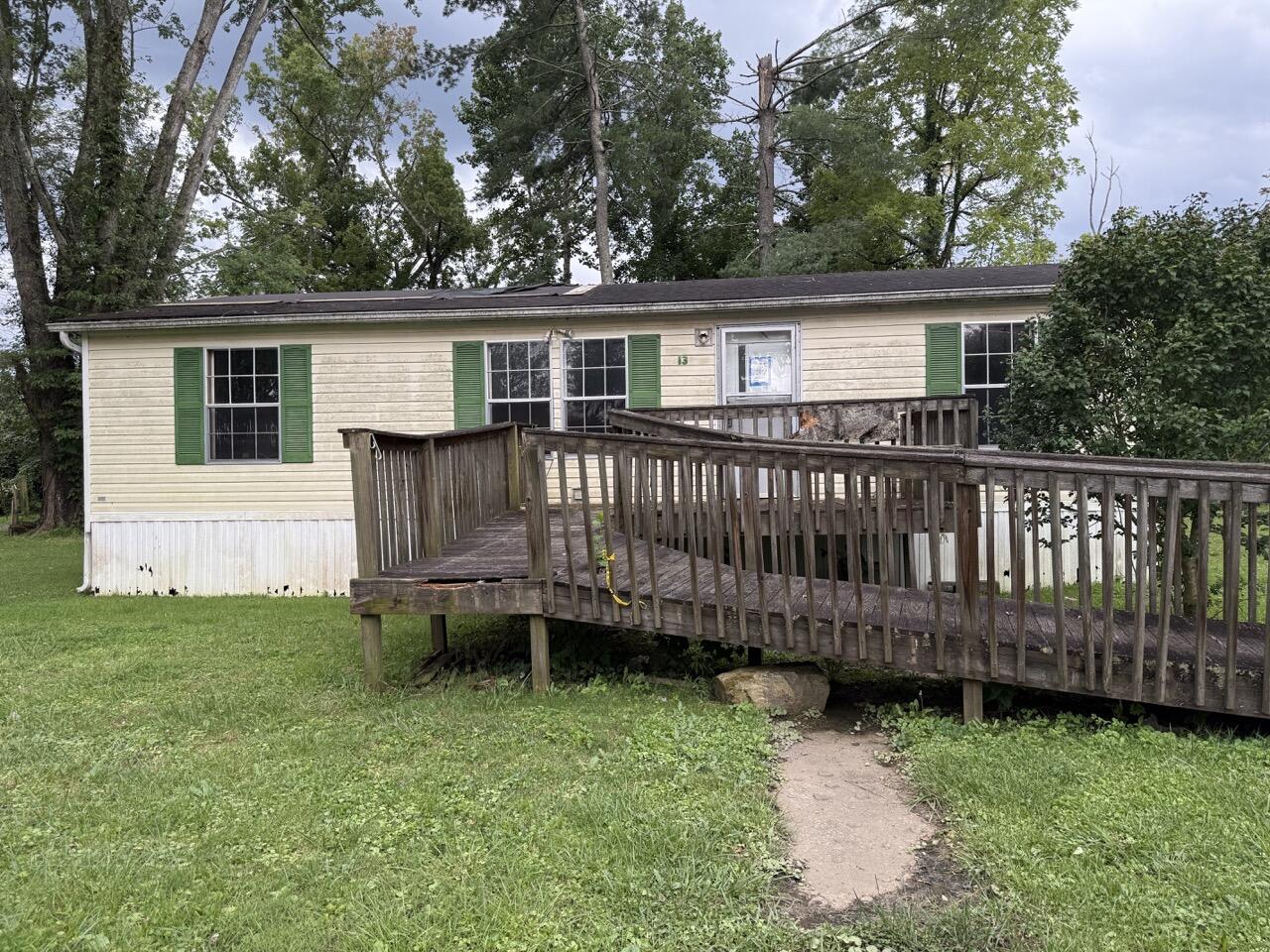 13 Duncan Lane Property Photo 2