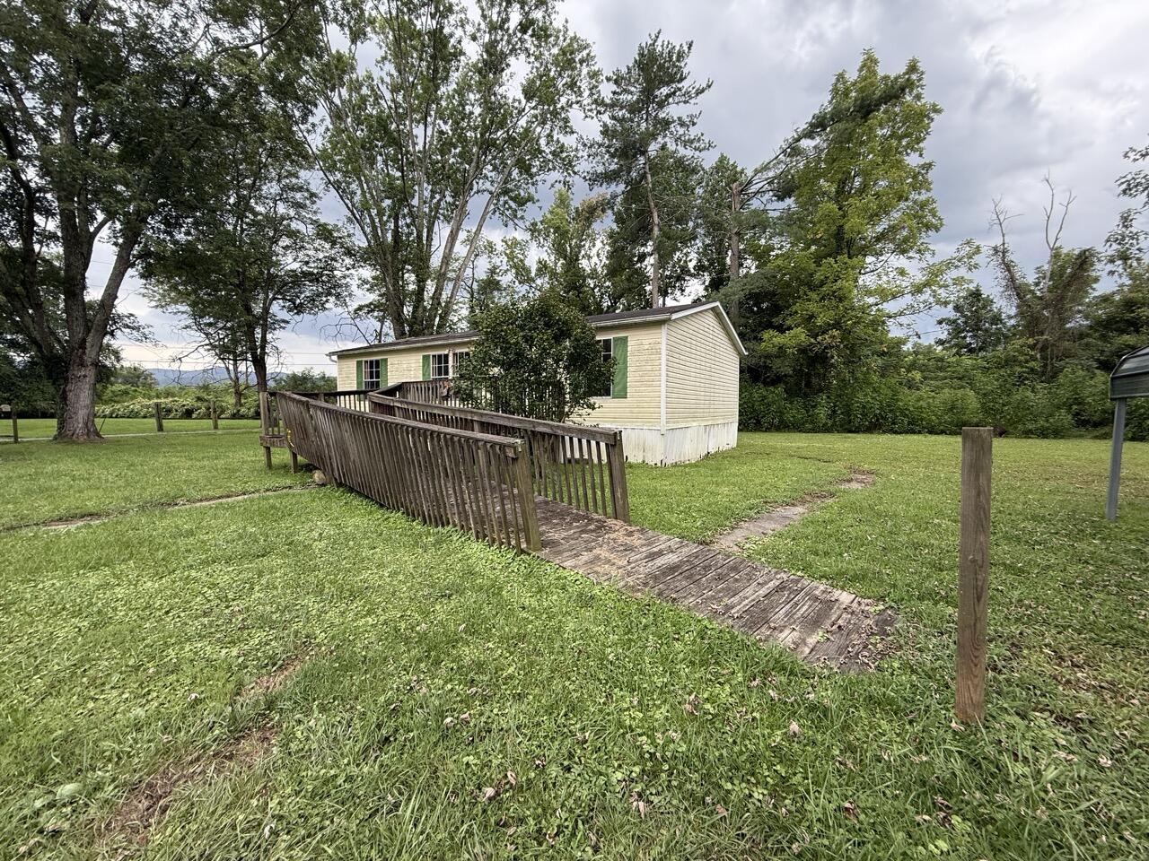 13 Duncan Lane Property Photo 3