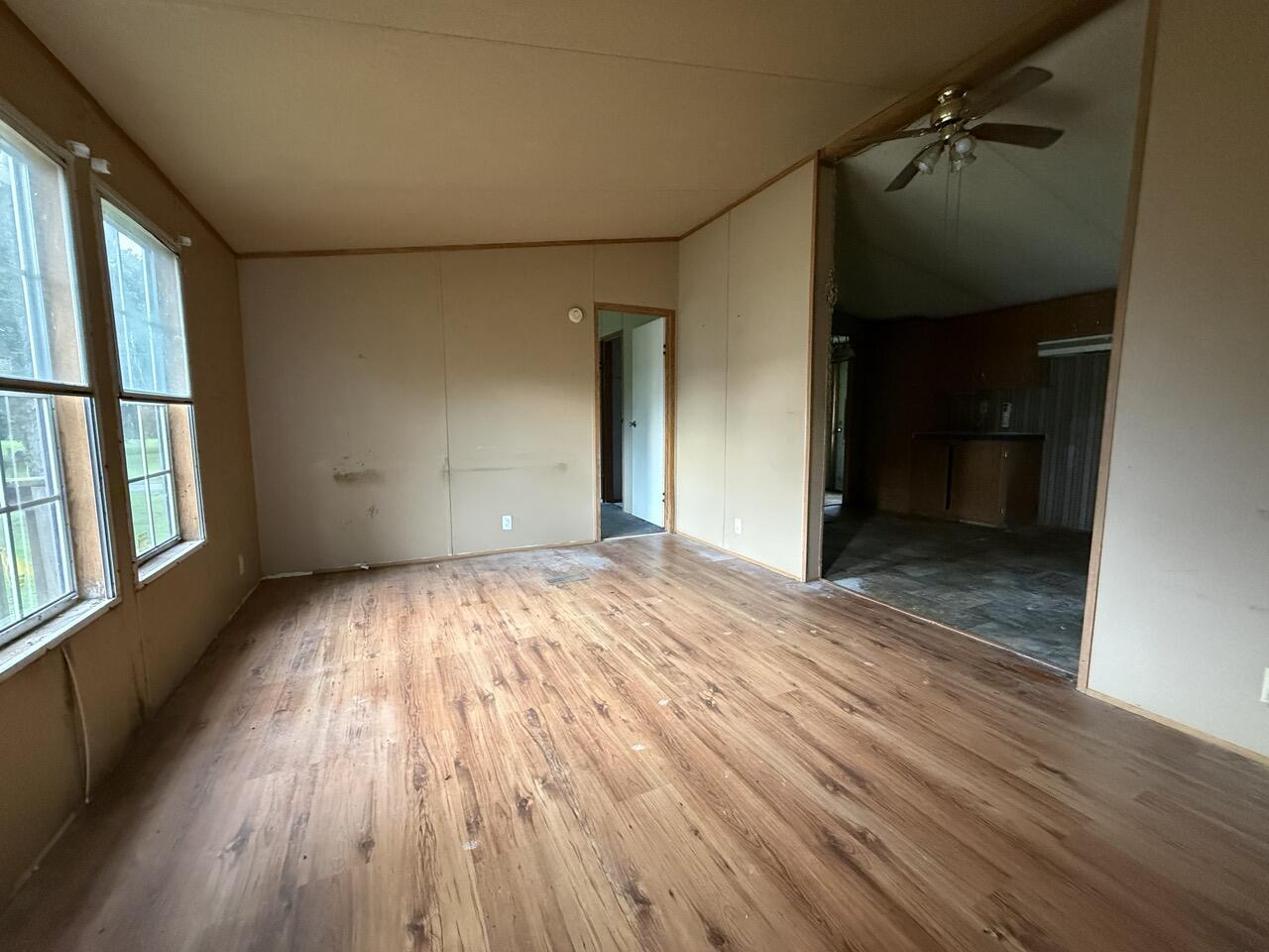 13 Duncan Lane Property Photo 5
