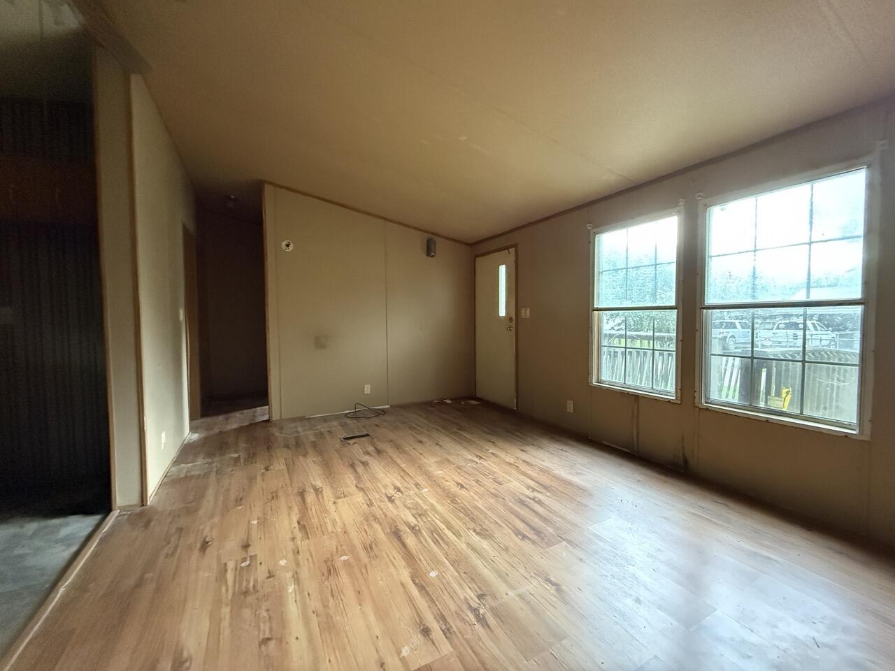 13 Duncan Lane Property Photo 6