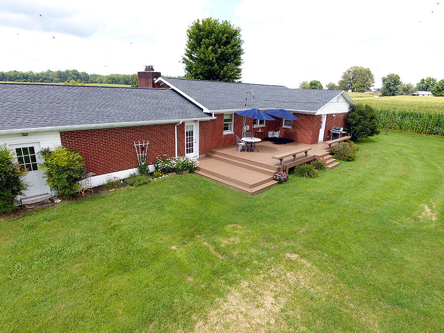 586 Harristown Road Property Photo 6