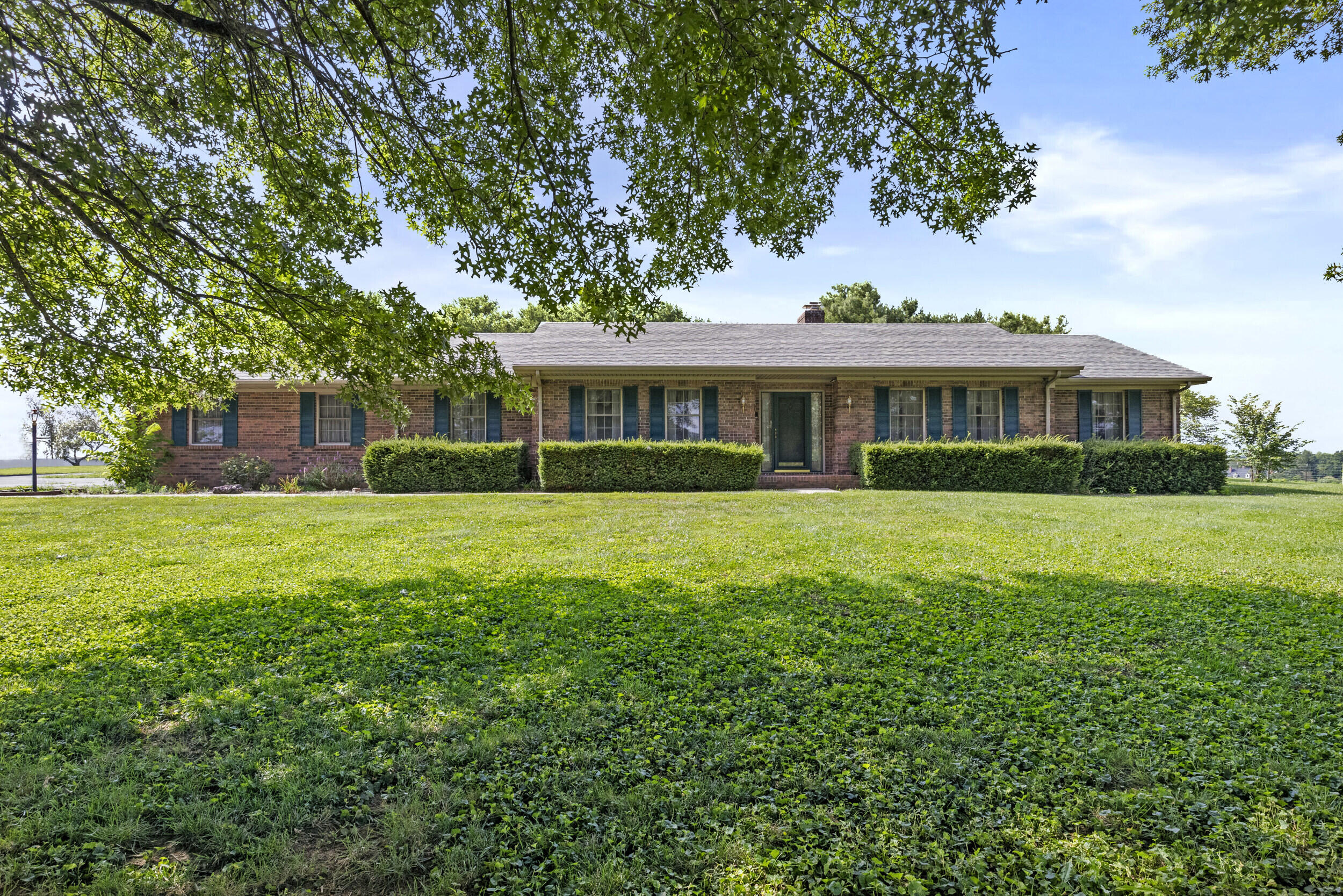 4185 Van Thompson Road Property Photo 1