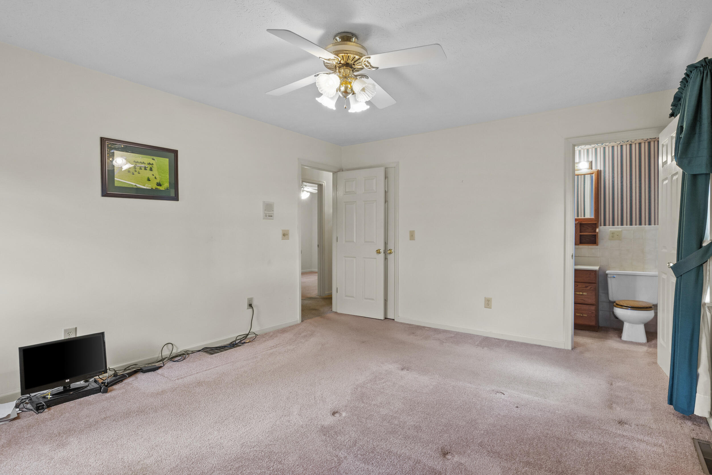 4185 Van Thompson Road Property Photo 20