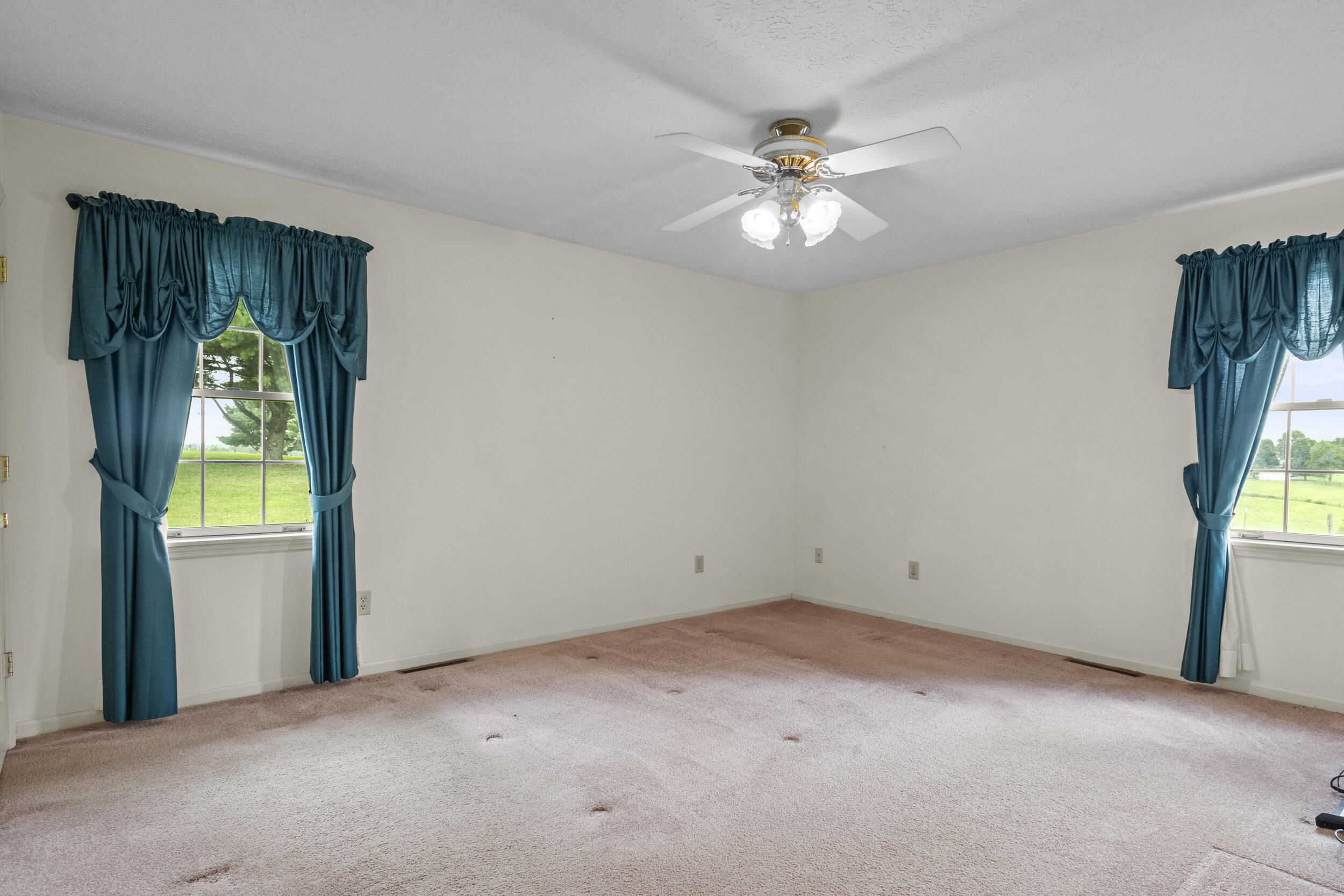 4185 Van Thompson Road Property Photo 21