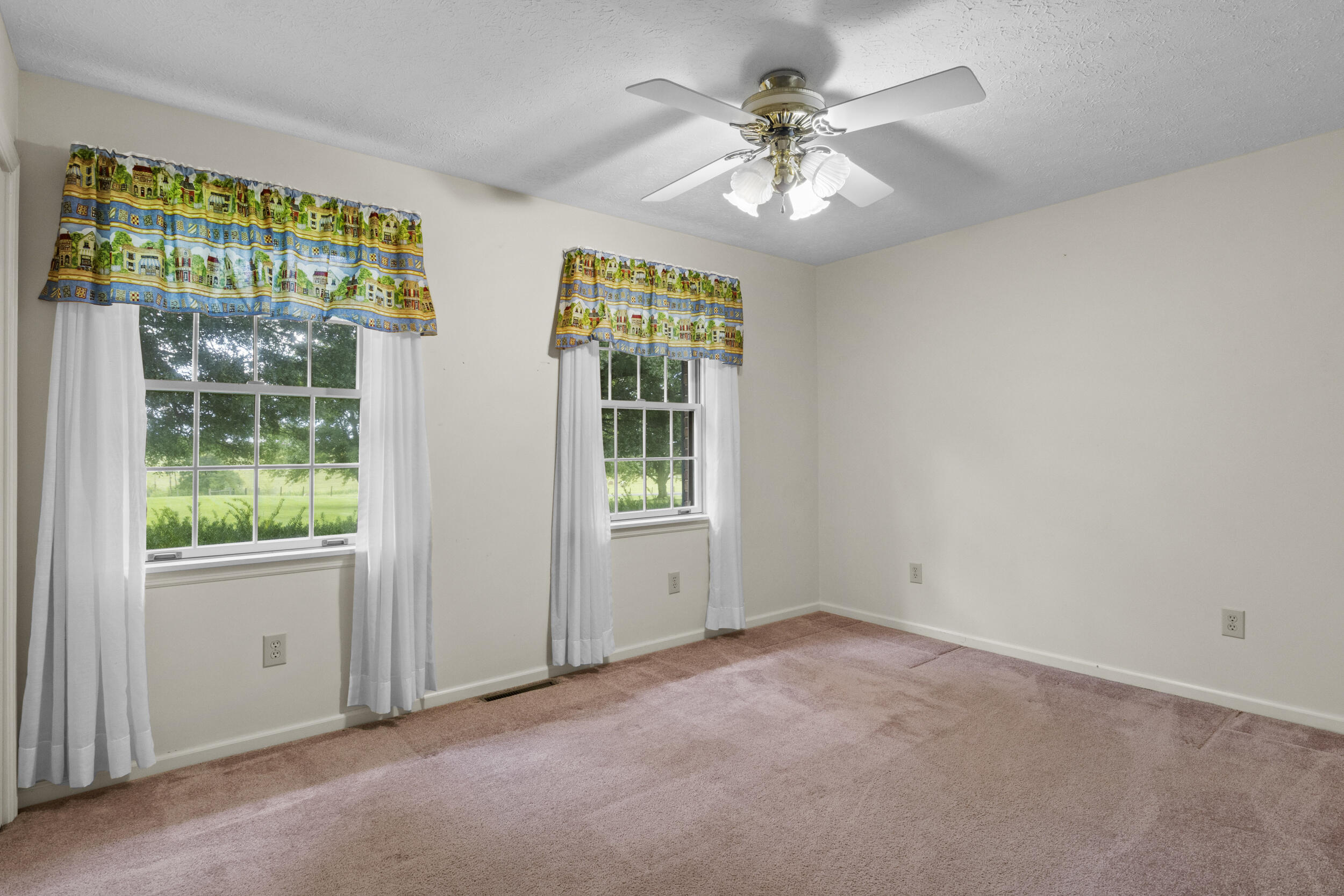 4185 Van Thompson Road Property Photo 23