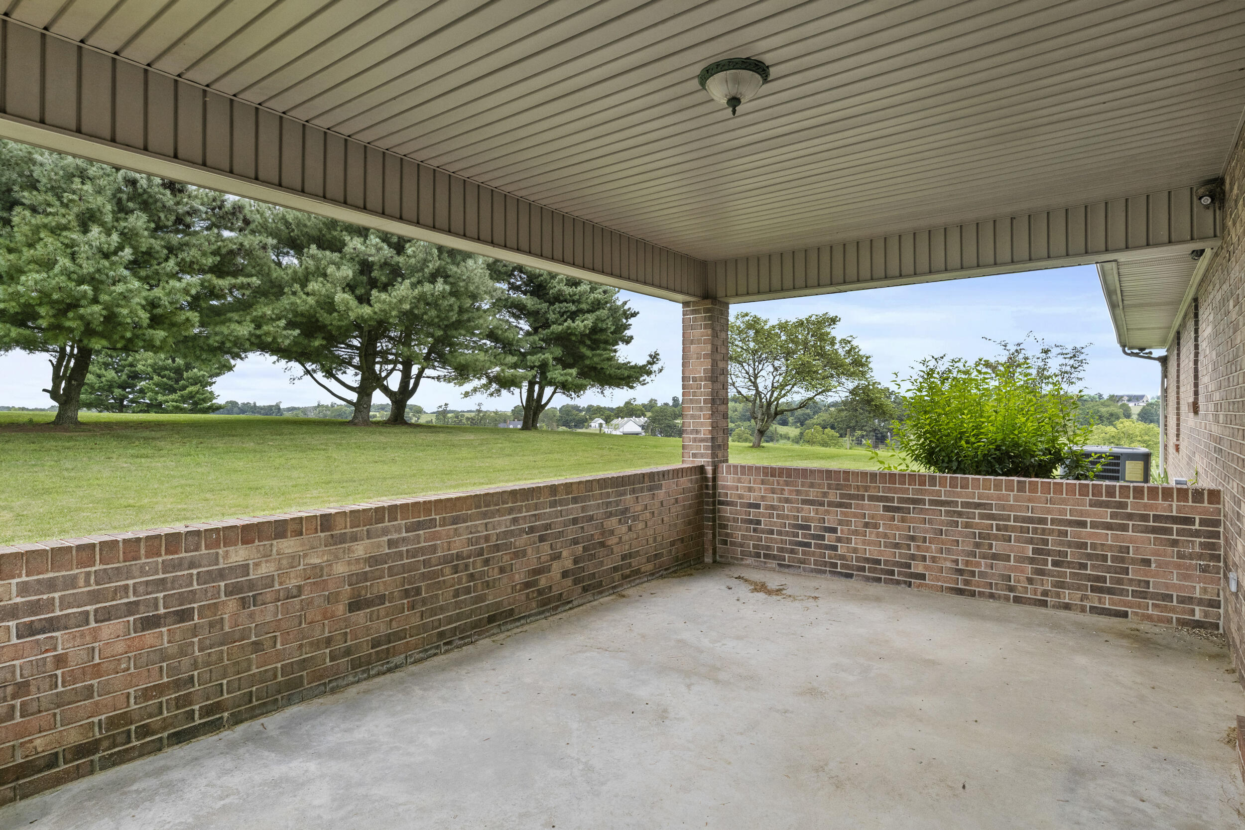 4185 Van Thompson Road Property Photo 31