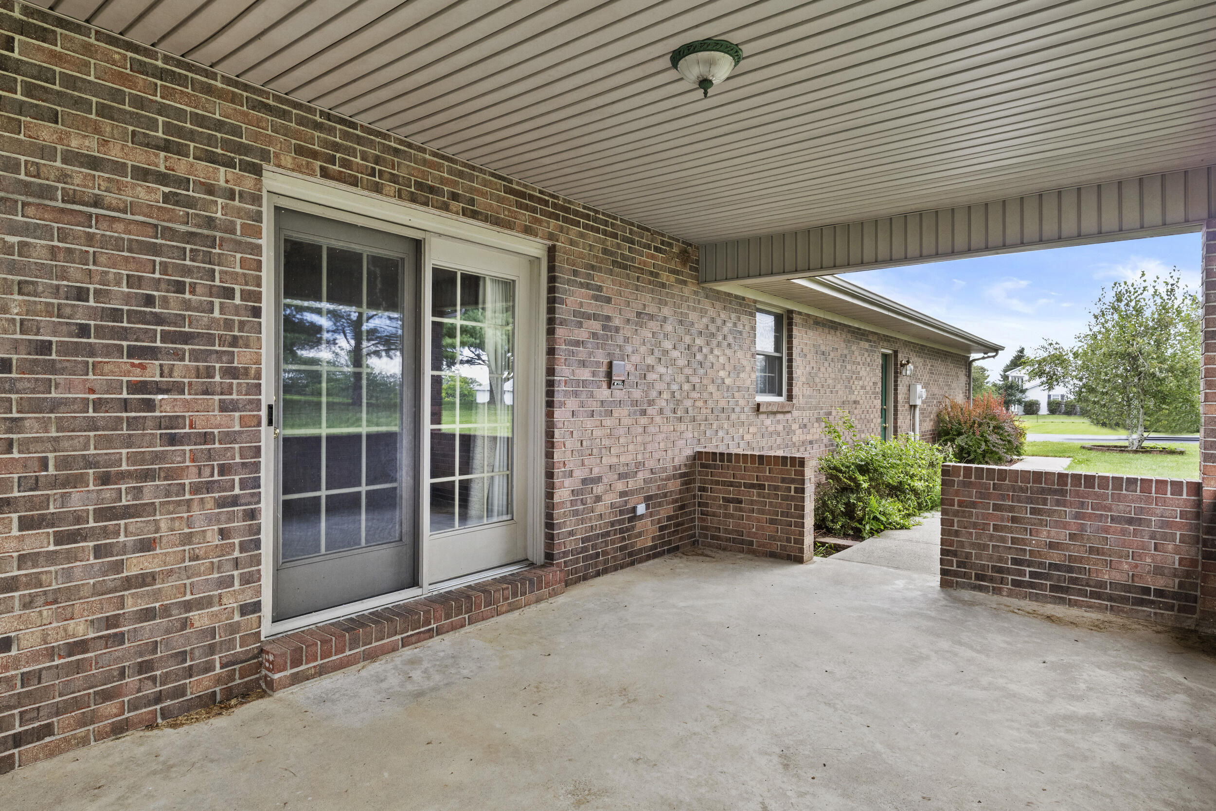 4185 Van Thompson Road Property Photo 32