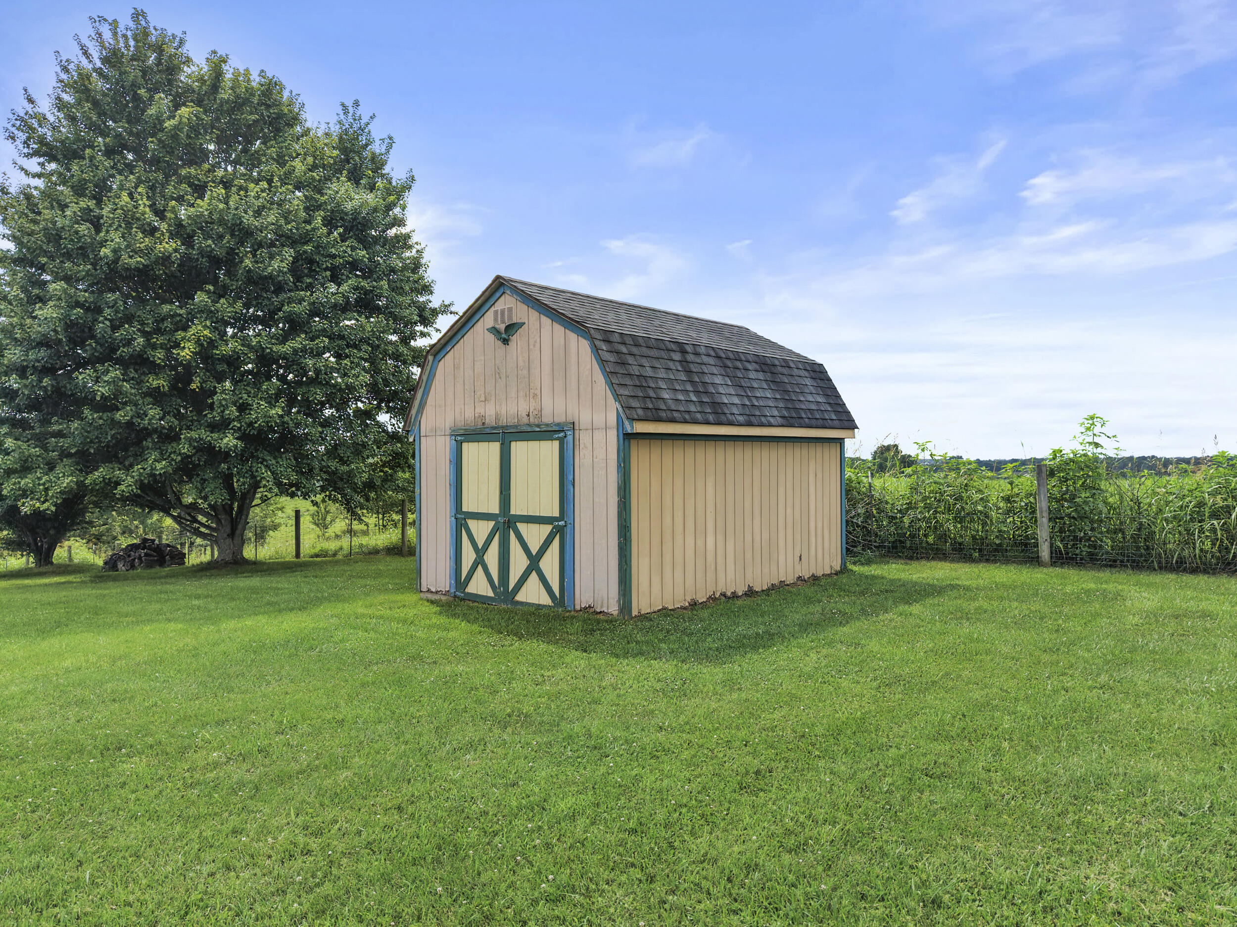 4185 Van Thompson Road Property Photo 41
