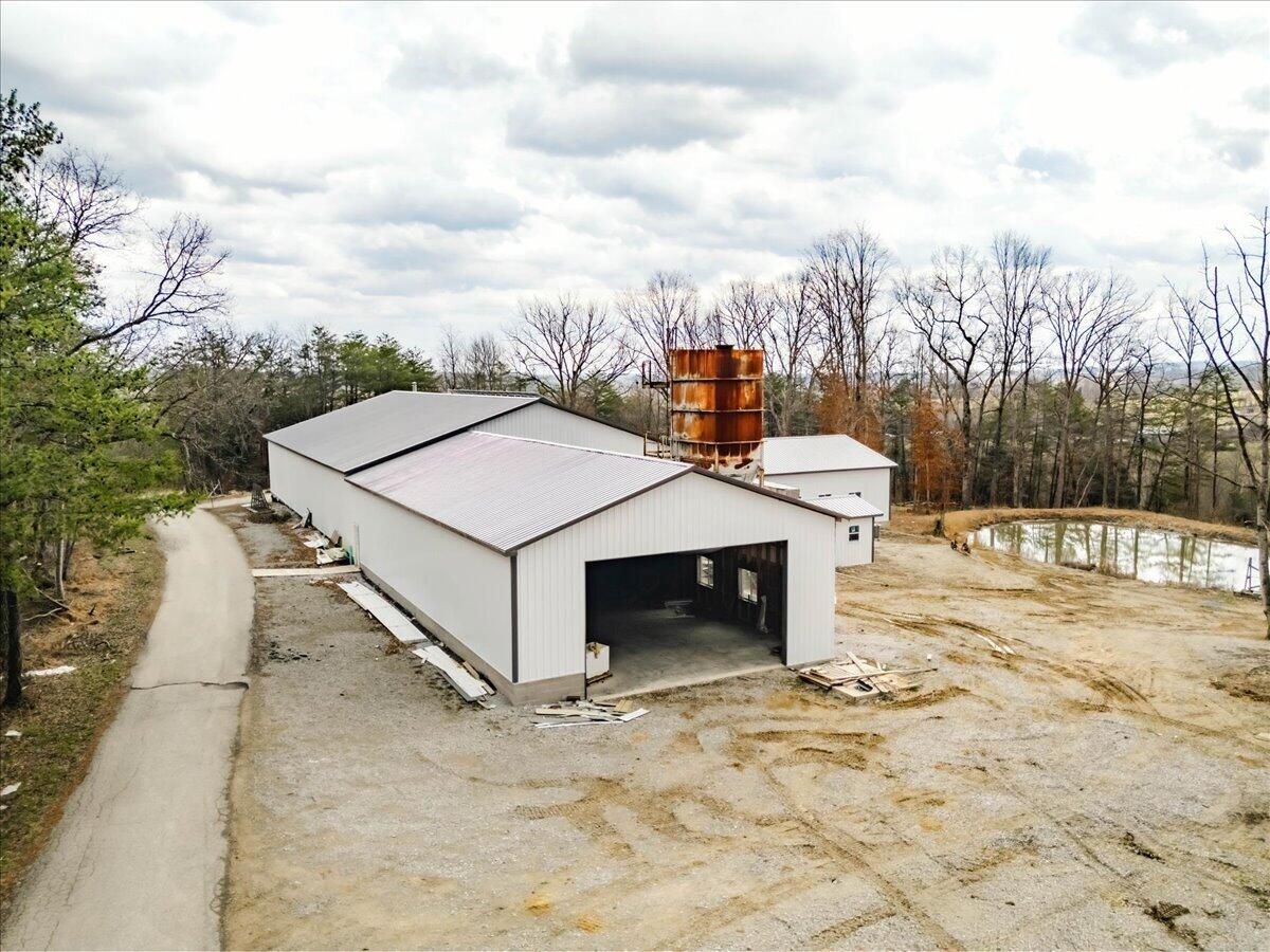 227 Callihan Road Property Photo 5