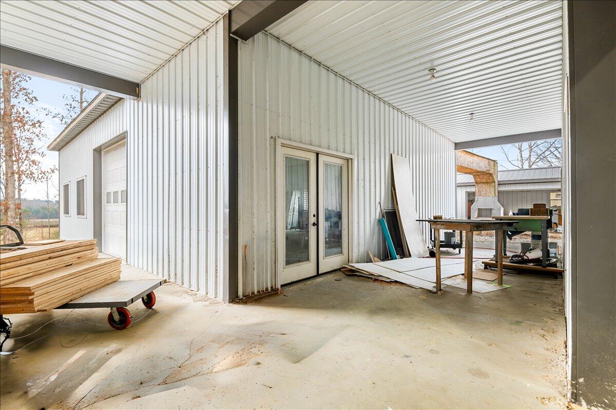 227 Callihan Road Property Photo 11