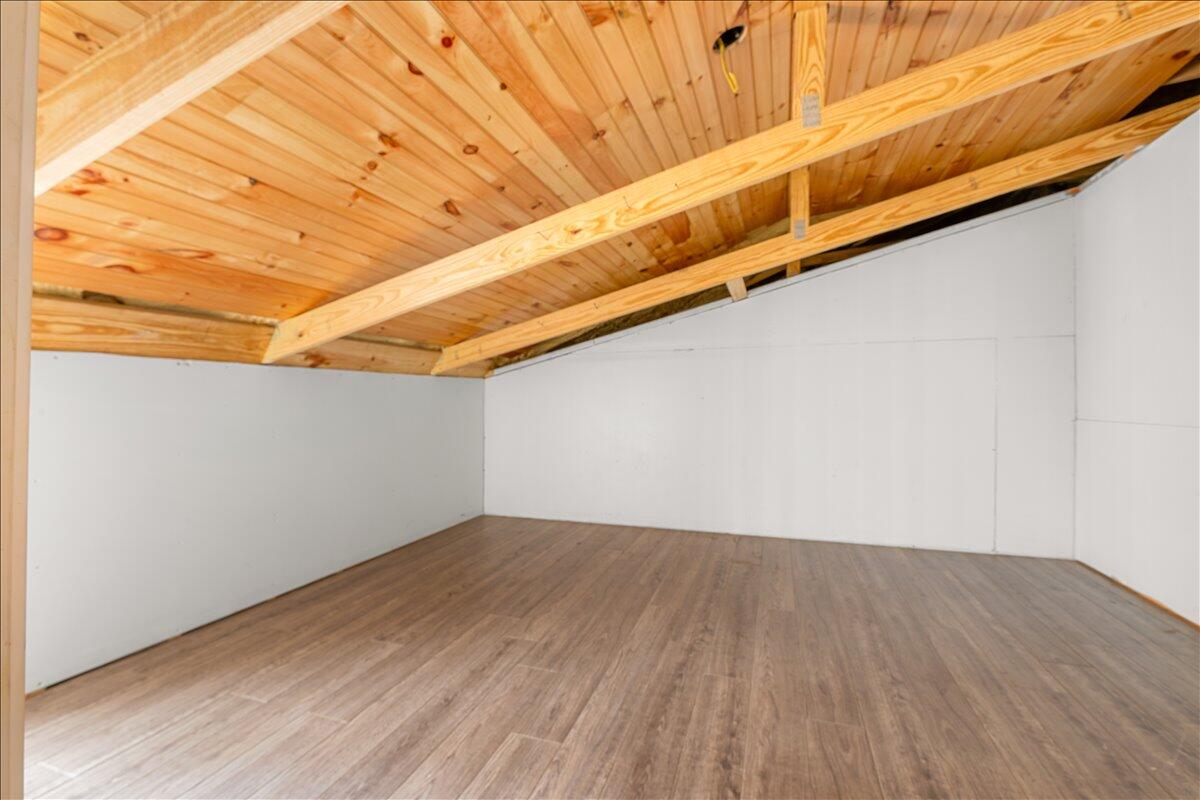 227 Callihan Road Property Photo 31
