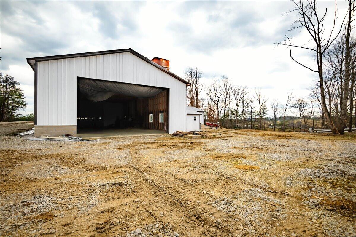 227 Callihan Road Property Photo 40