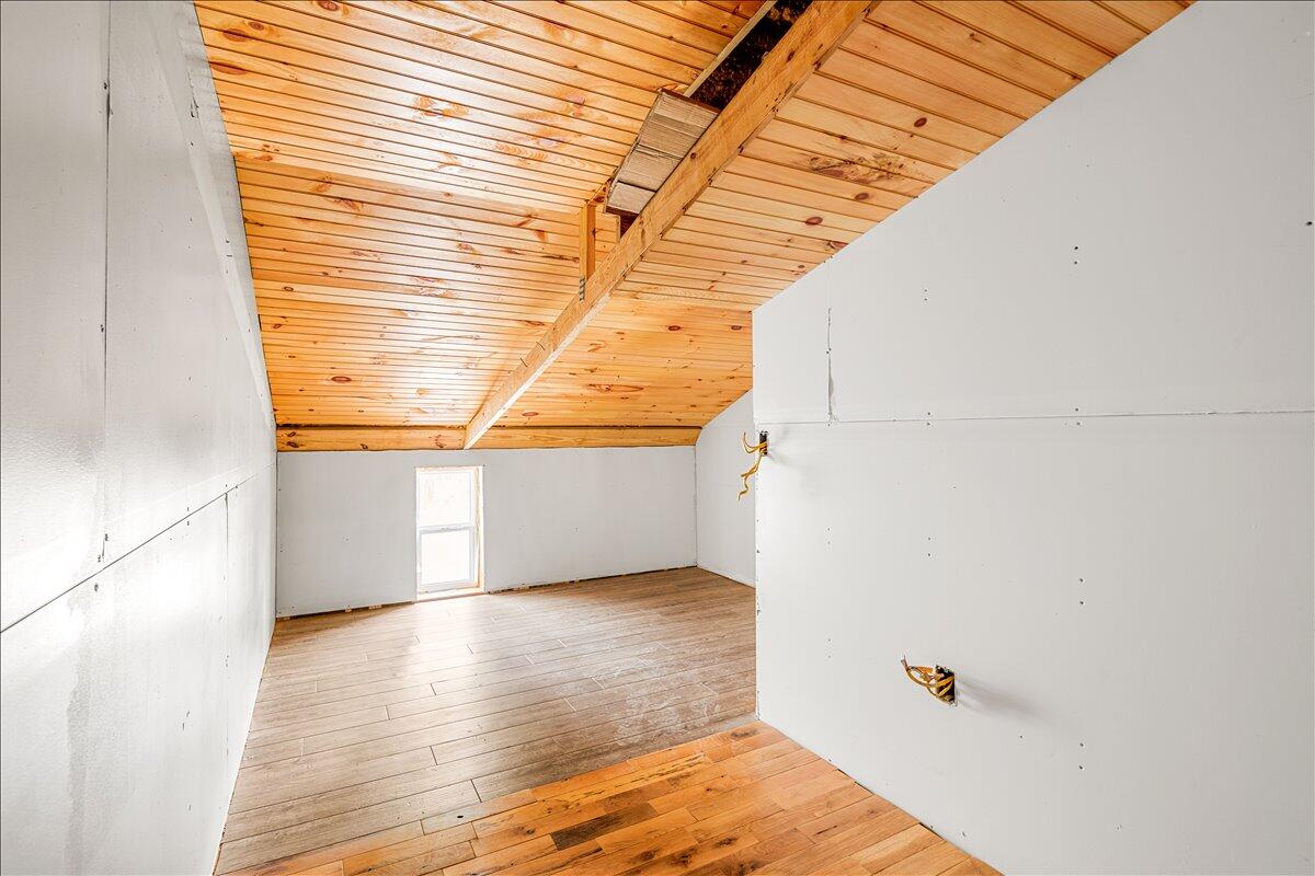 227 Callihan Road Property Photo 29