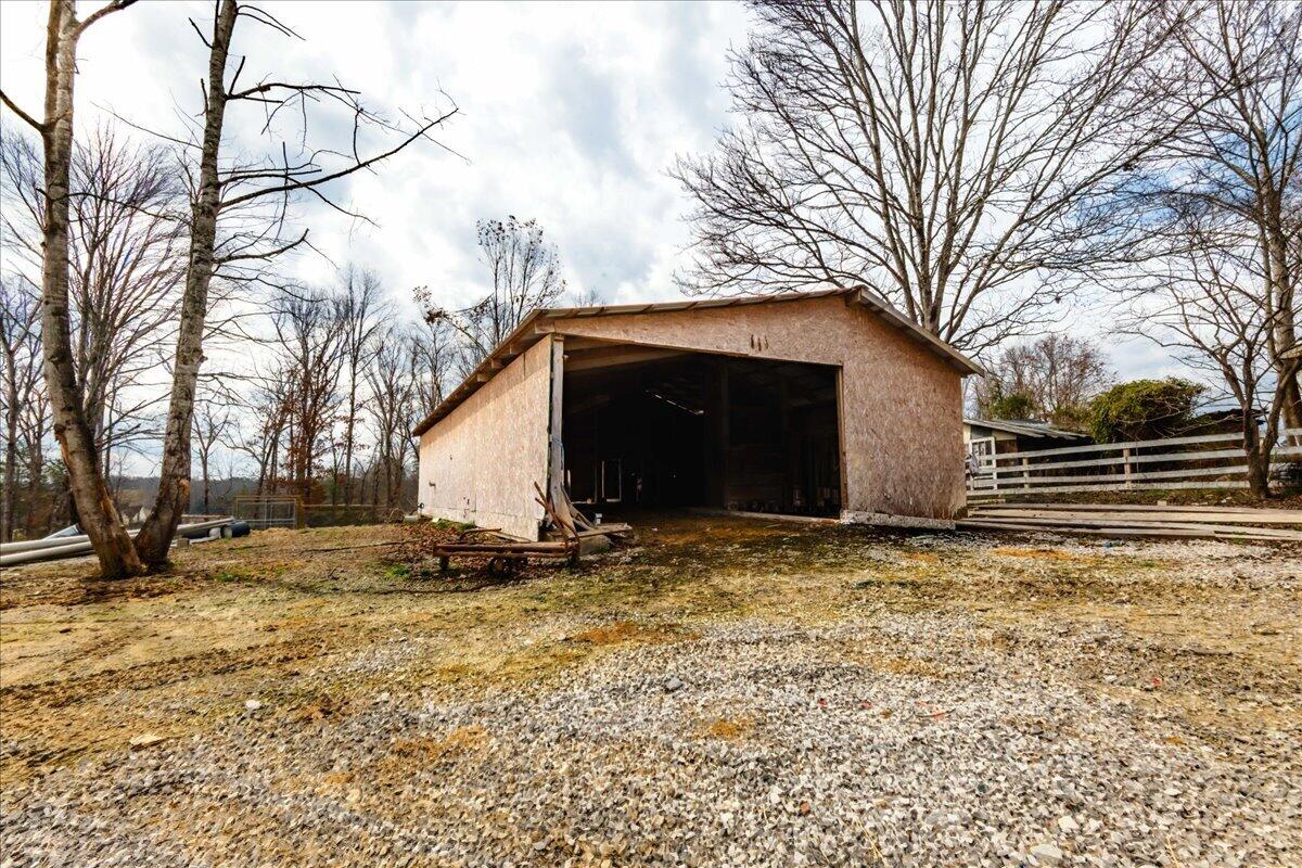 227 Callihan Road Property Photo 35