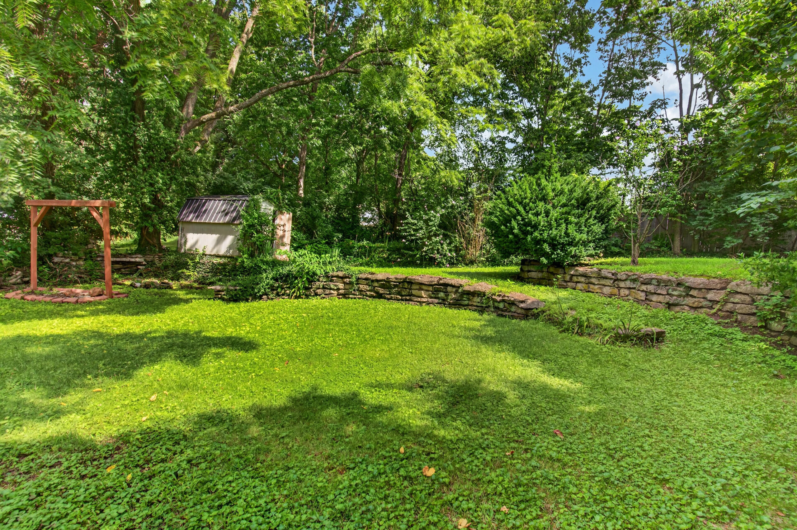 703 East Drive Property Photo 5