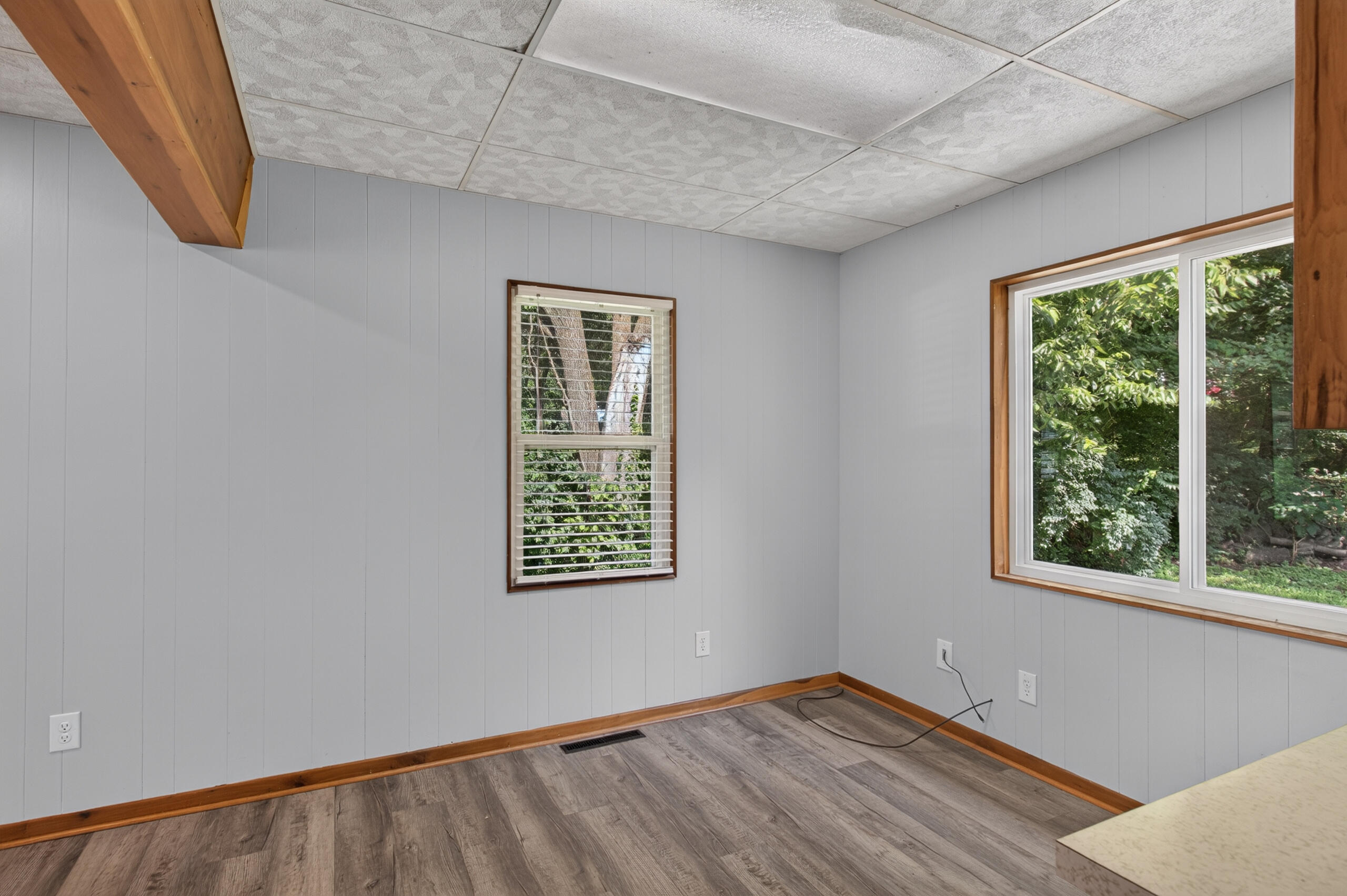 703 East Drive Property Photo 13
