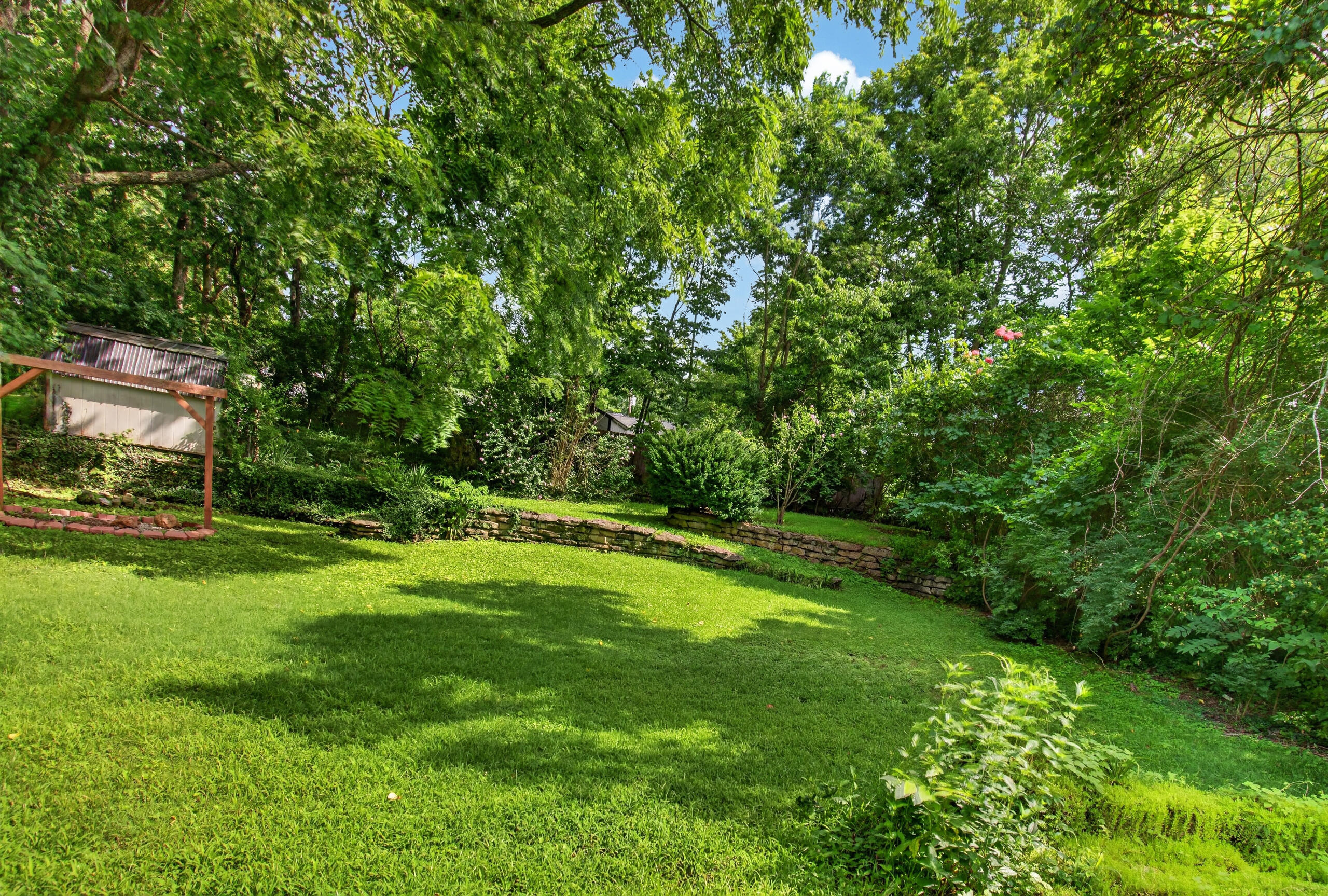 703 East Drive Property Photo 35