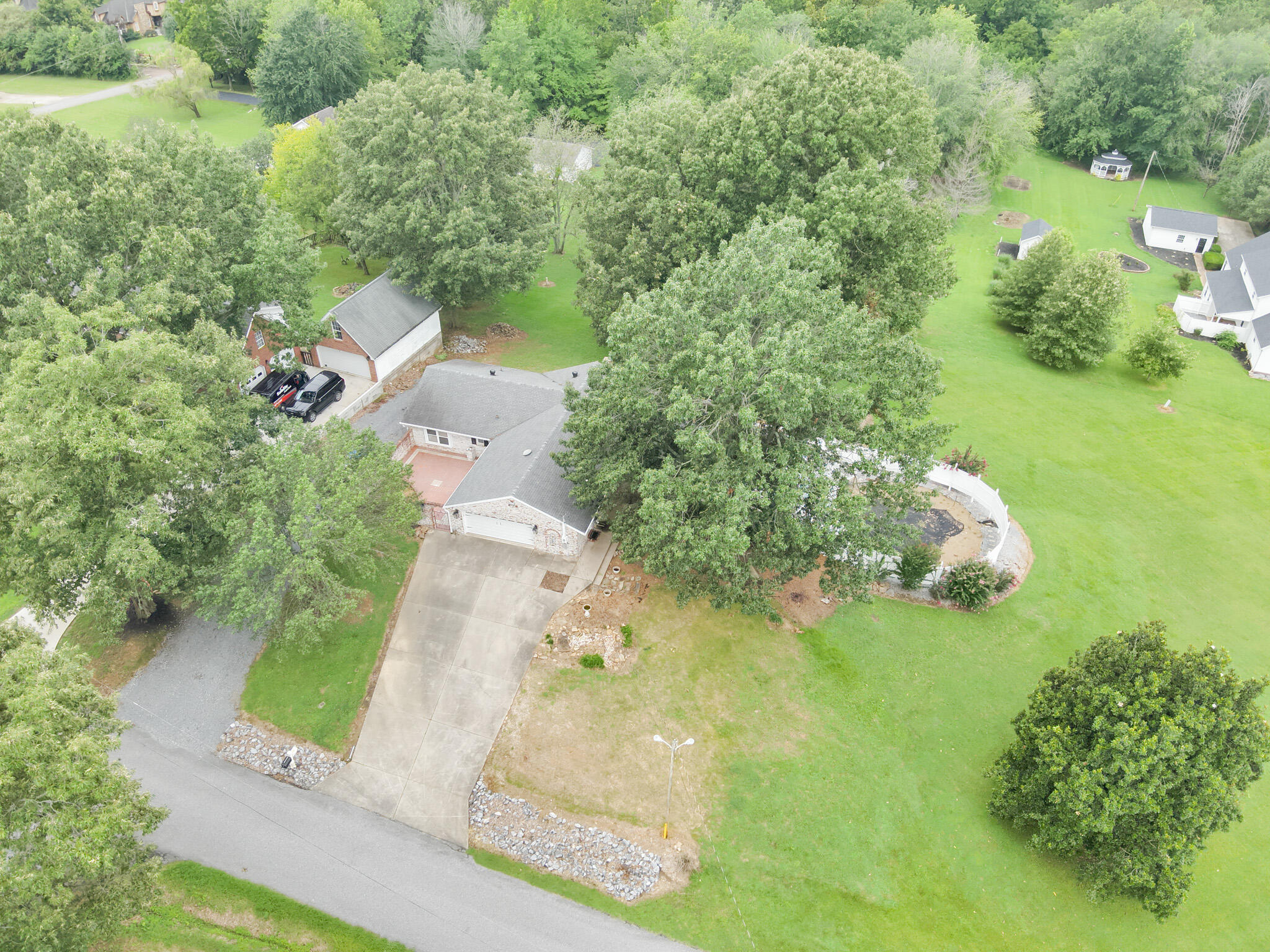 163 Rock Castle Road Property Photo 6