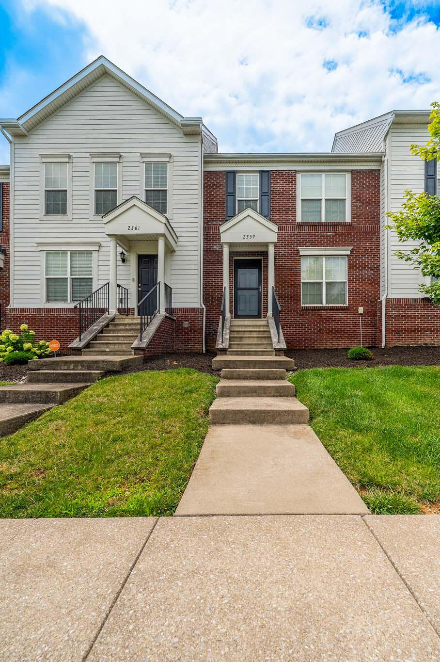2359 Aristocracy Circle Property Photo 2