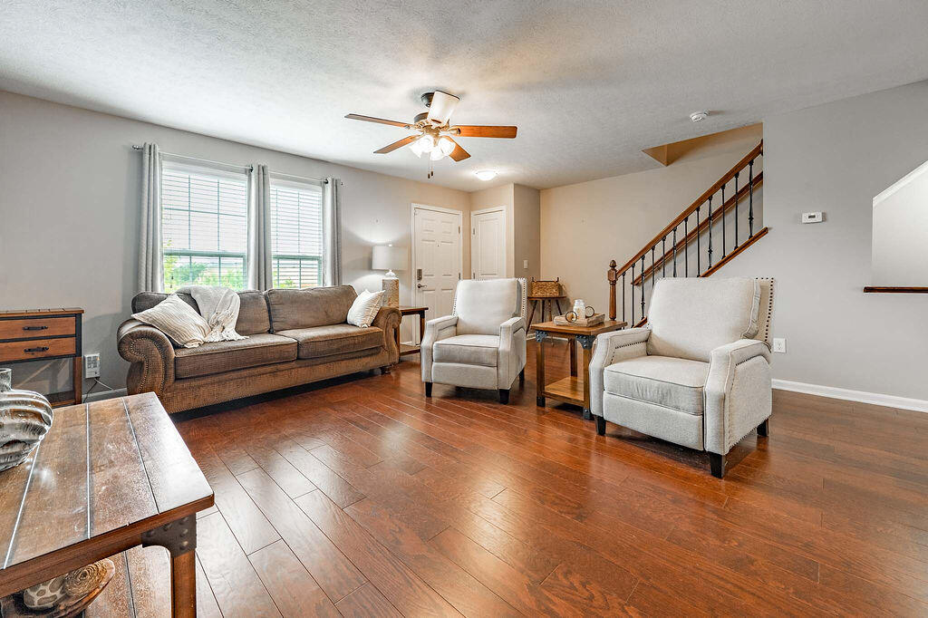 2359 Aristocracy Circle Property Photo 8