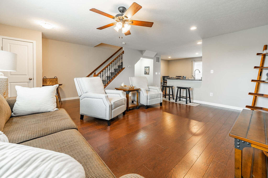 2359 Aristocracy Circle Property Photo 9