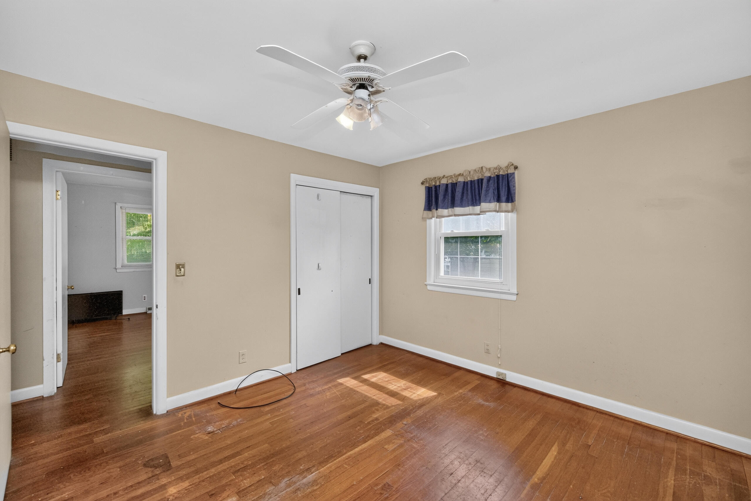 805 Sunset Drive Property Photo 11