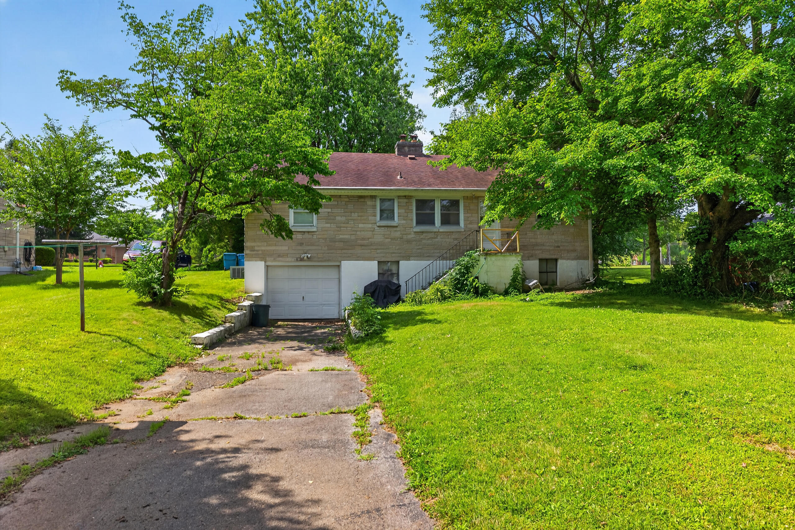 805 Sunset Drive Property Photo 29