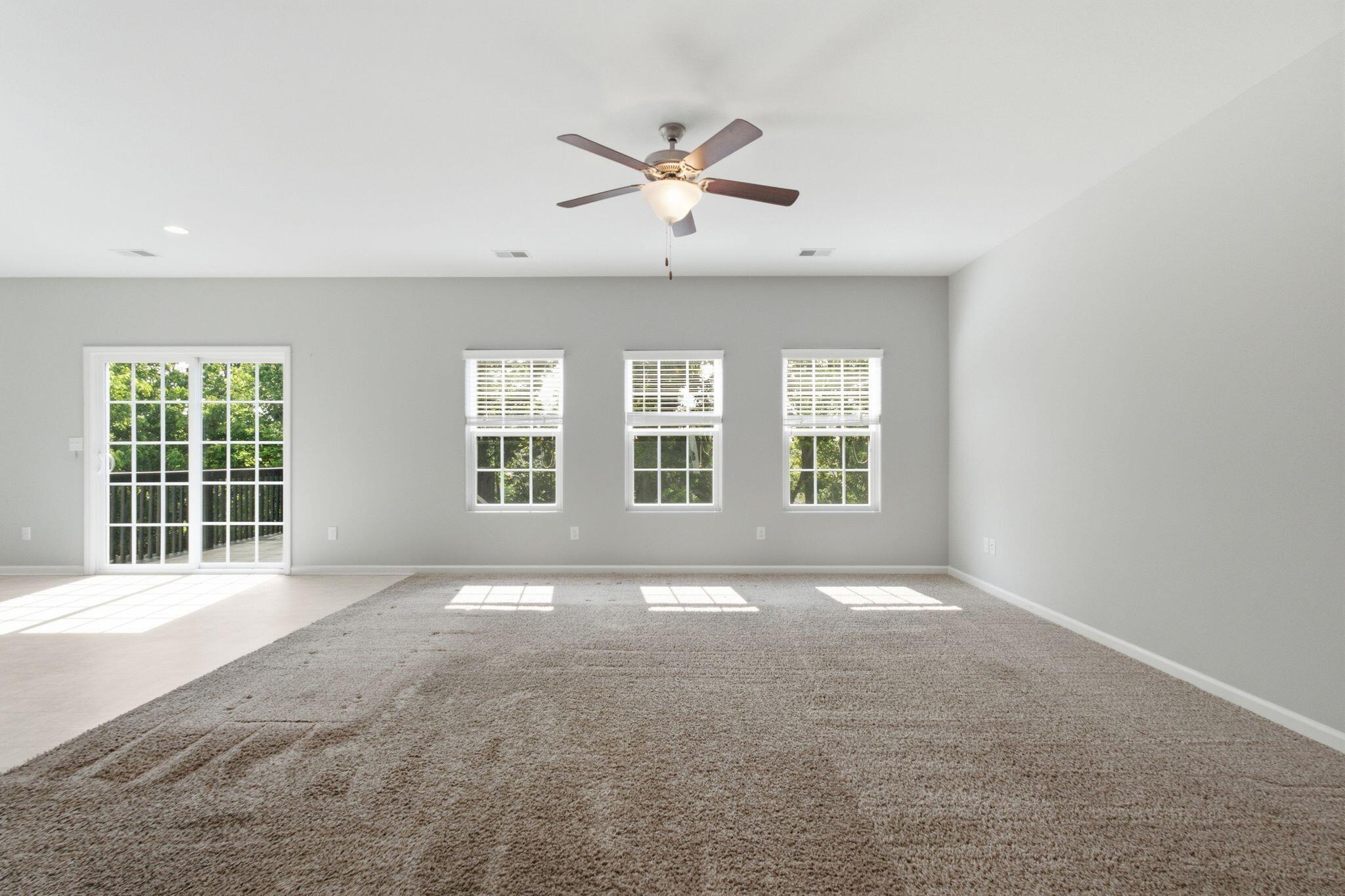 161 Stephen Drive Property Photo 4