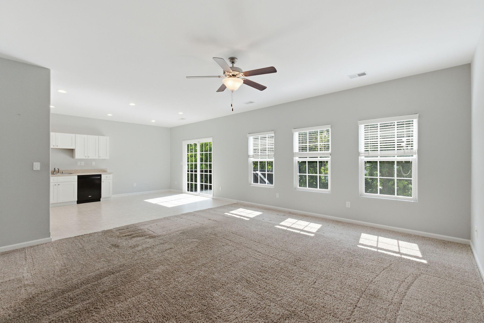161 Stephen Drive Property Photo 5