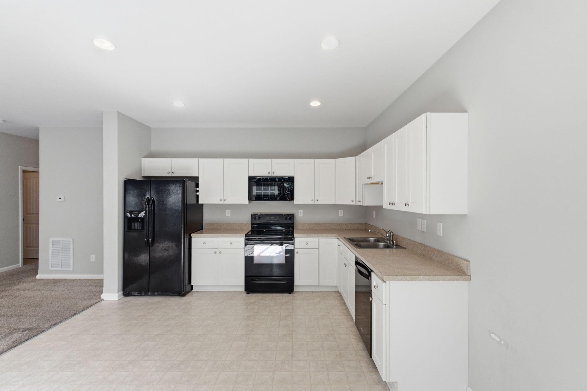 161 Stephen Drive Property Photo 9
