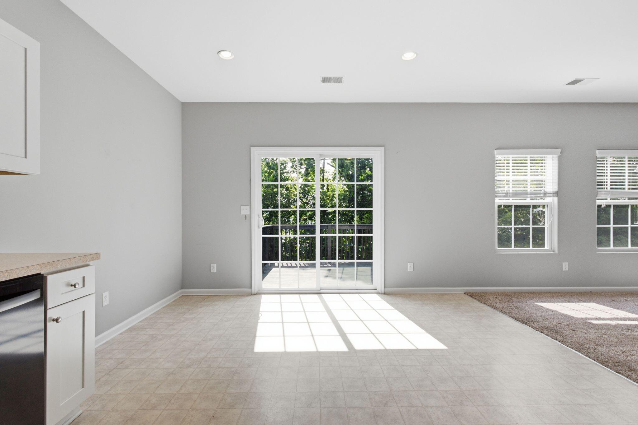 161 Stephen Drive Property Photo 12
