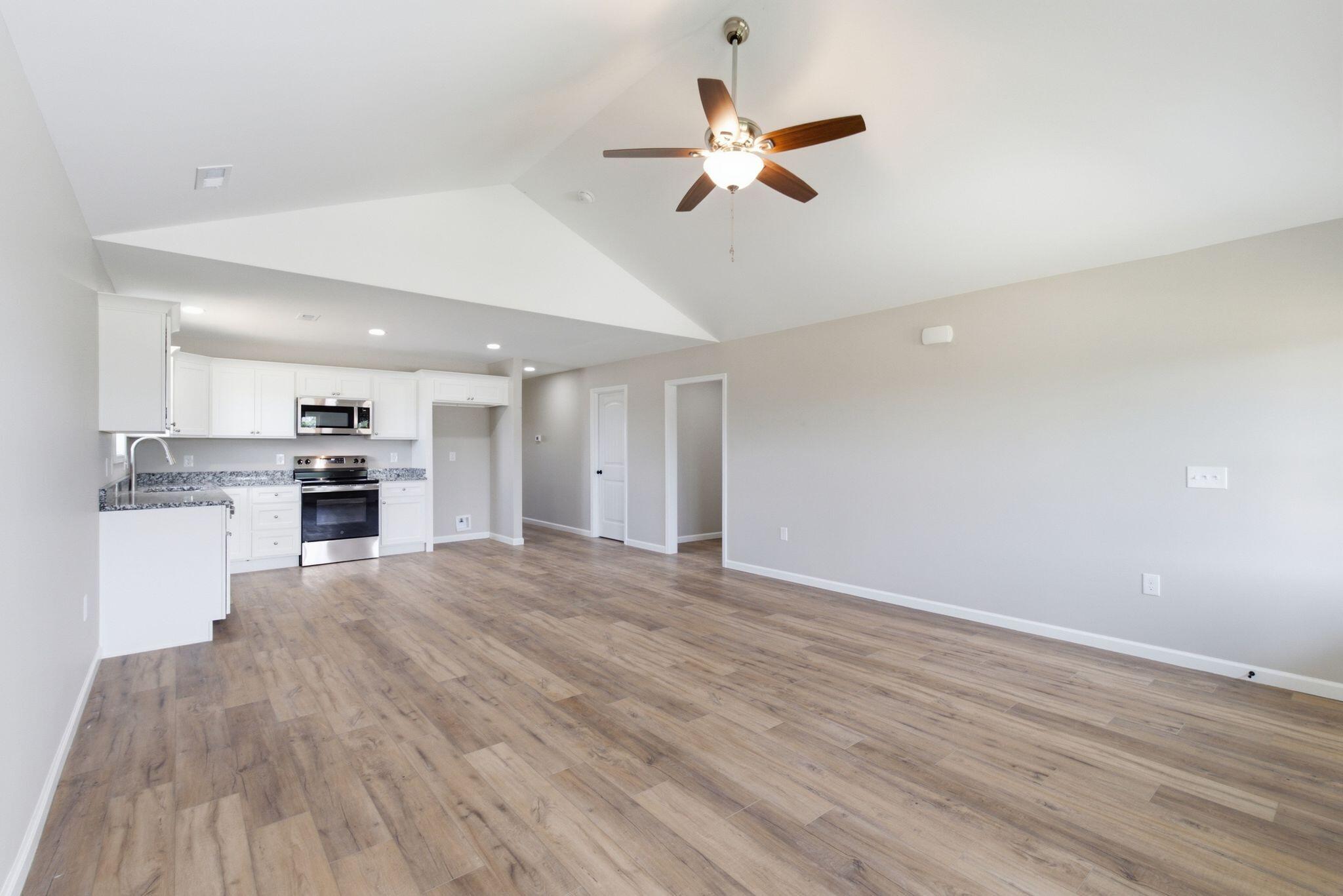 186 Charles Carr Drive Property Photo 8