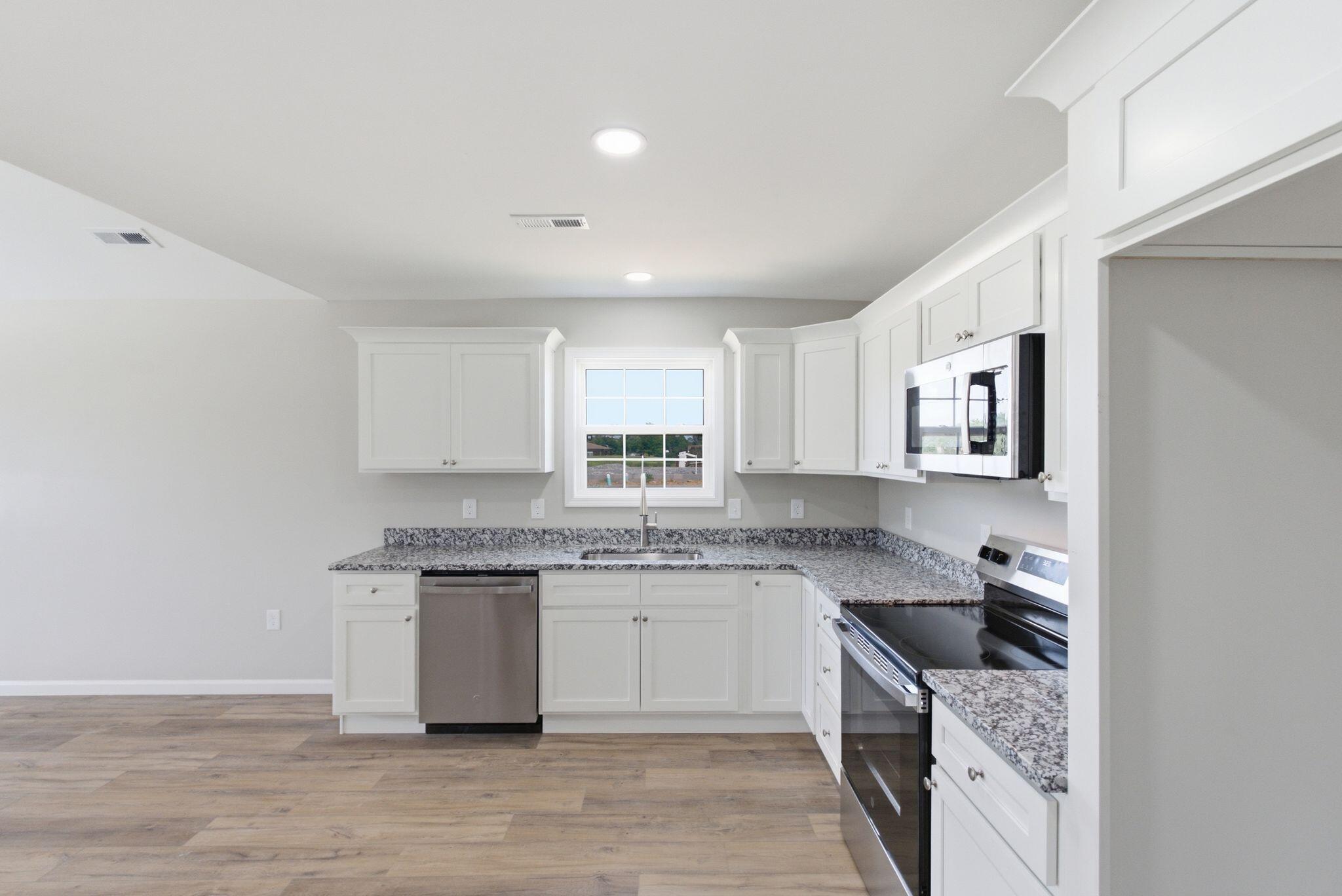 186 Charles Carr Drive Property Photo 13
