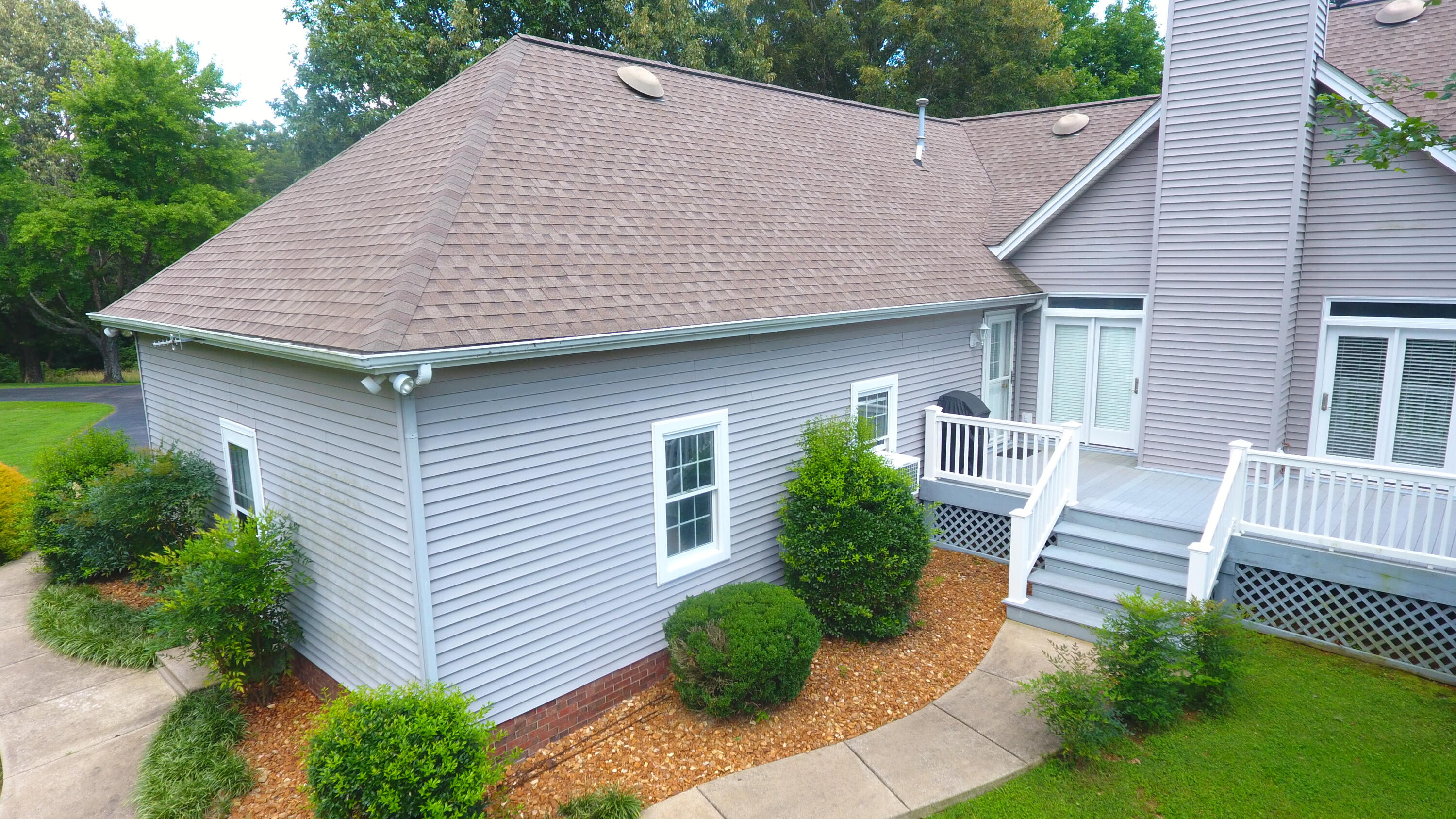 5650 Warrendale Drive Property Photo 7