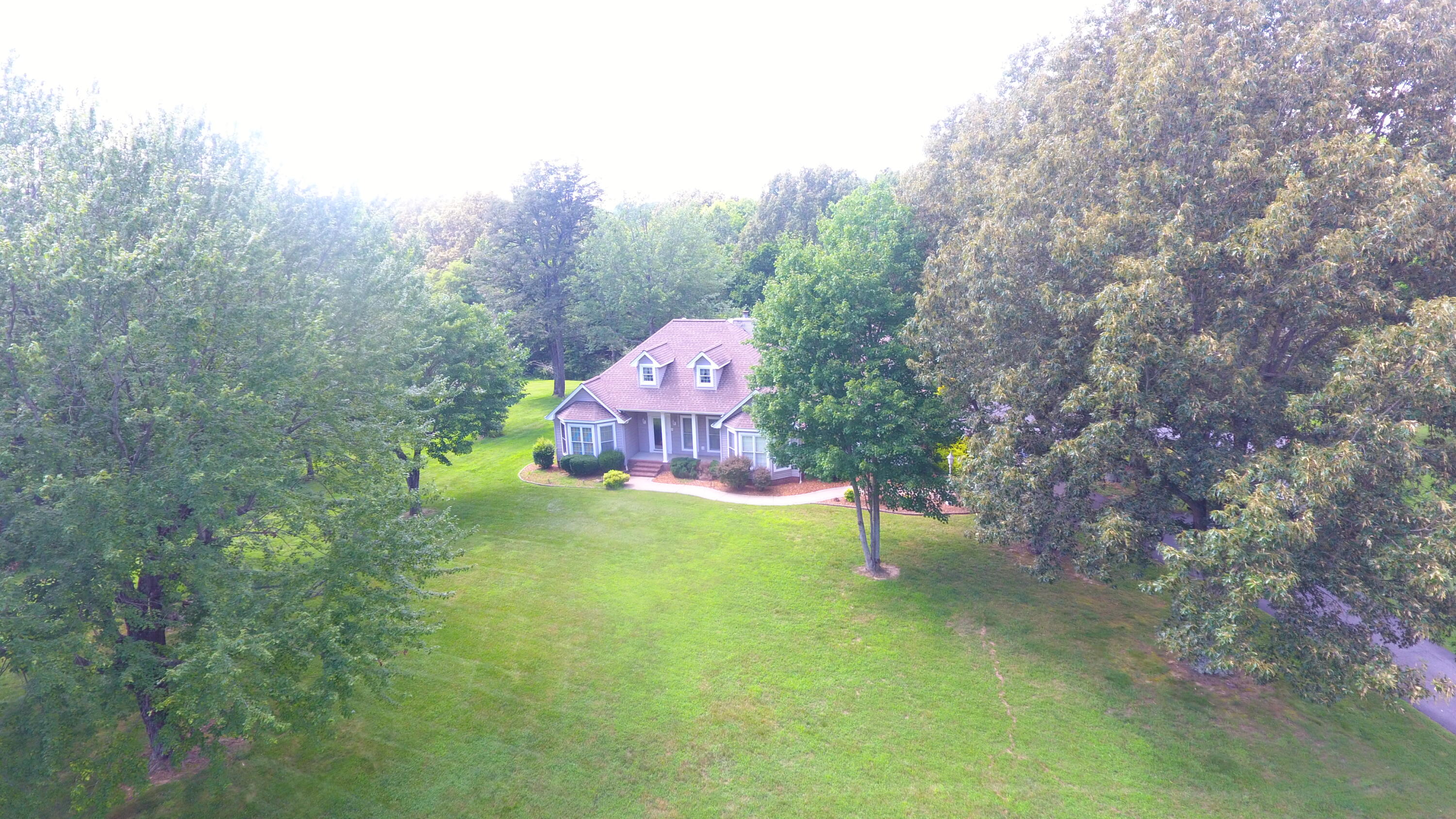 5650 Warrendale Drive Property Photo 12