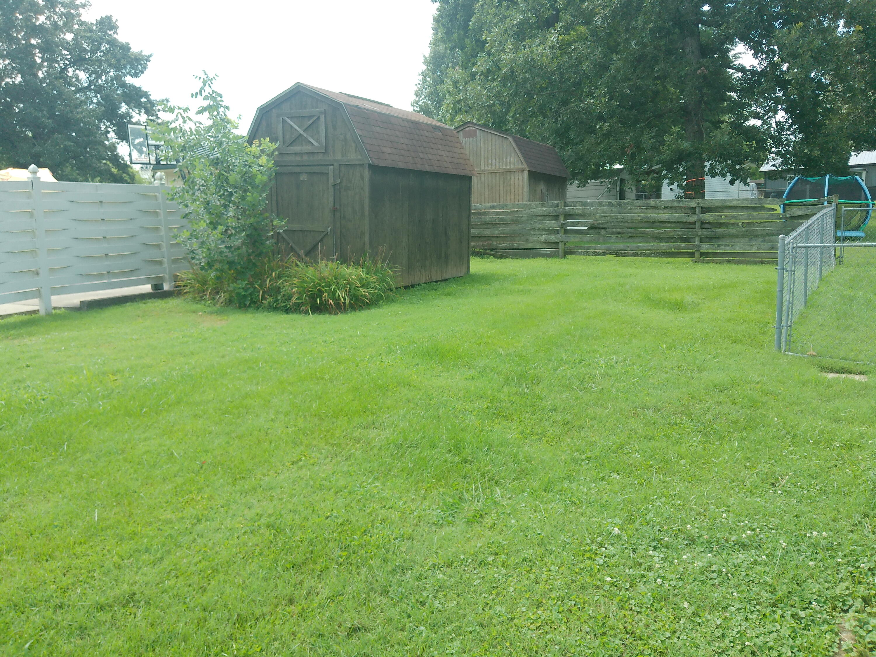 221 Maple Avenue Property Photo 4