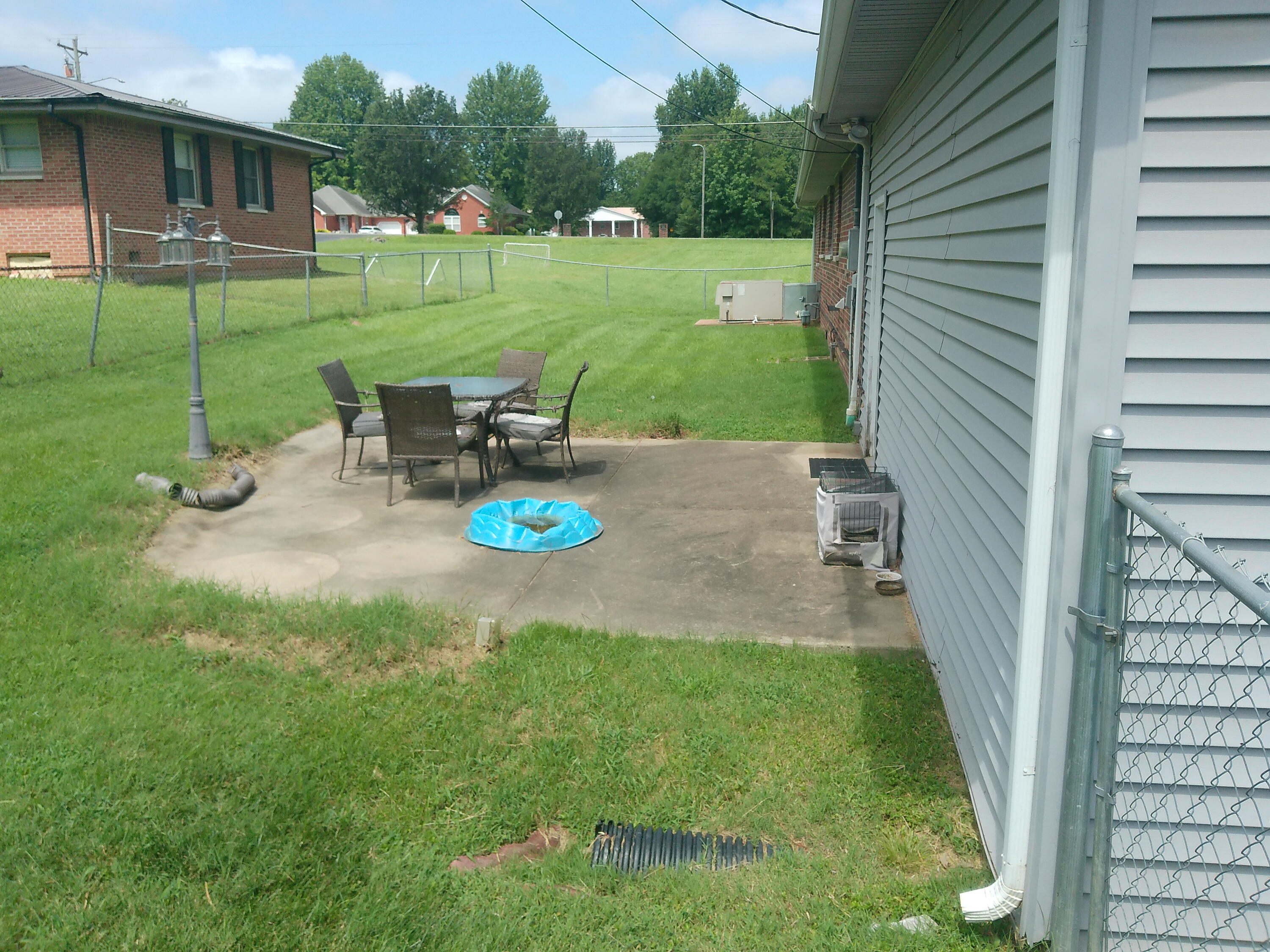 221 Maple Avenue Property Photo 5