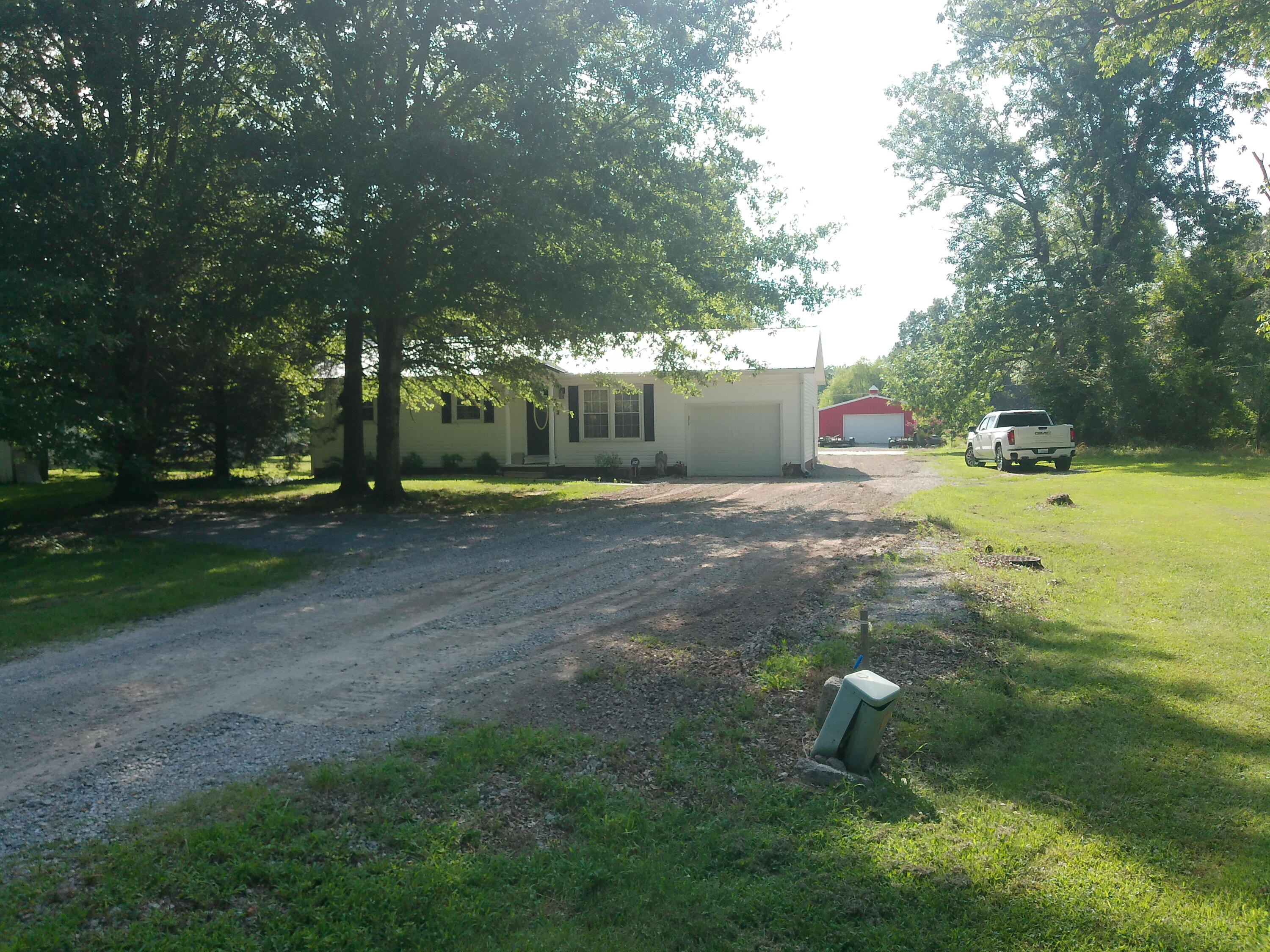 2631 Husband Road Property Photo 3