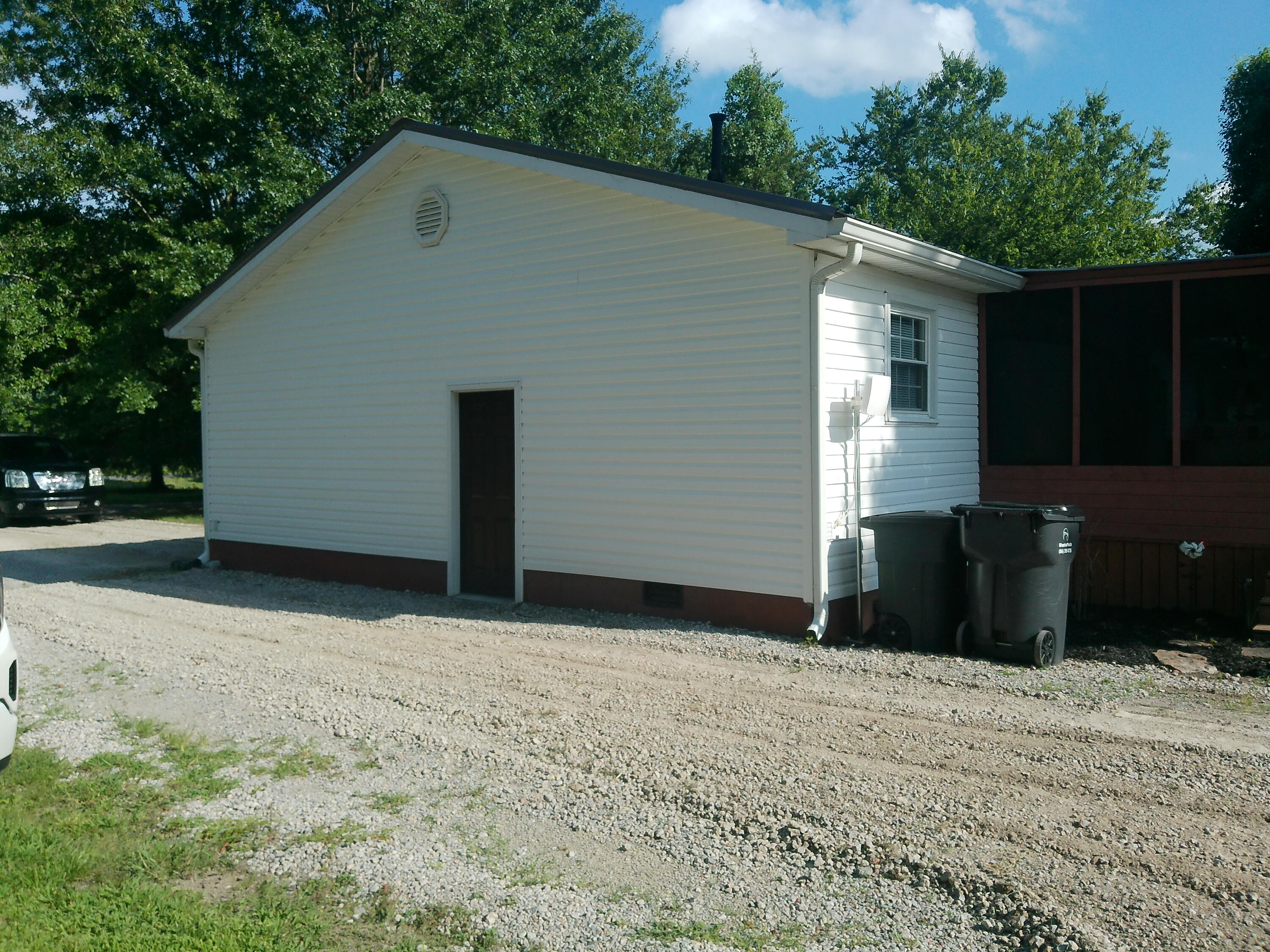 2631 Husband Road Property Photo 4
