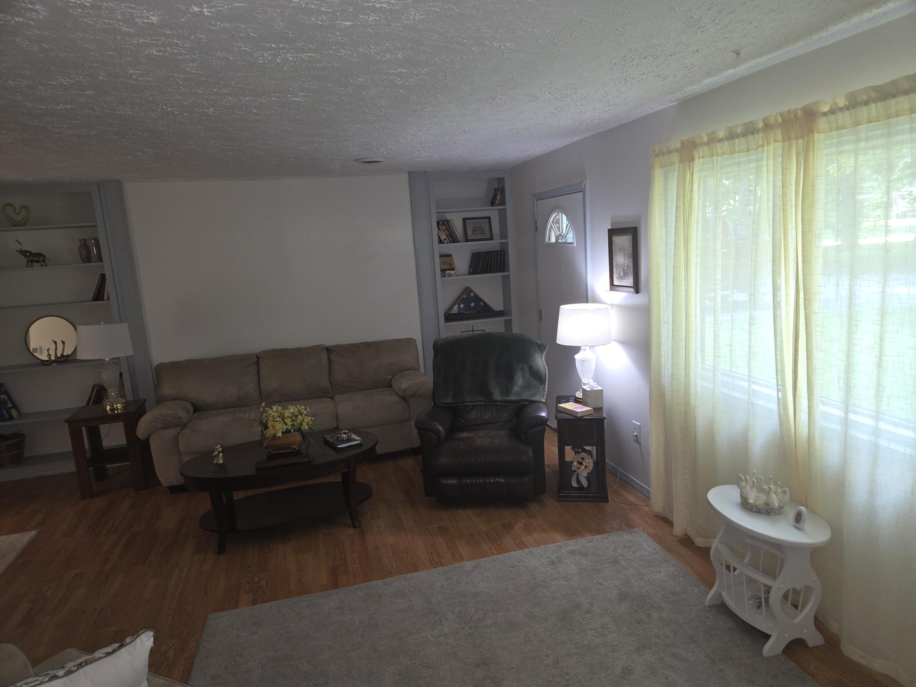 8810 Moore Road Property Photo 4