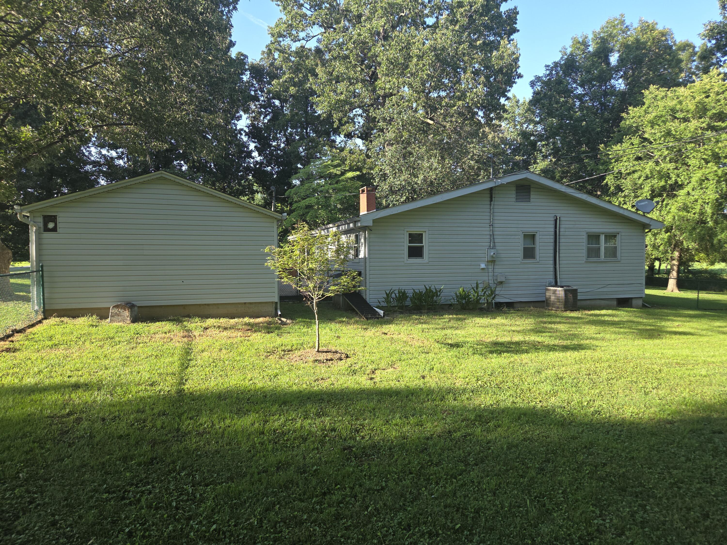 8810 Moore Road Property Photo 15