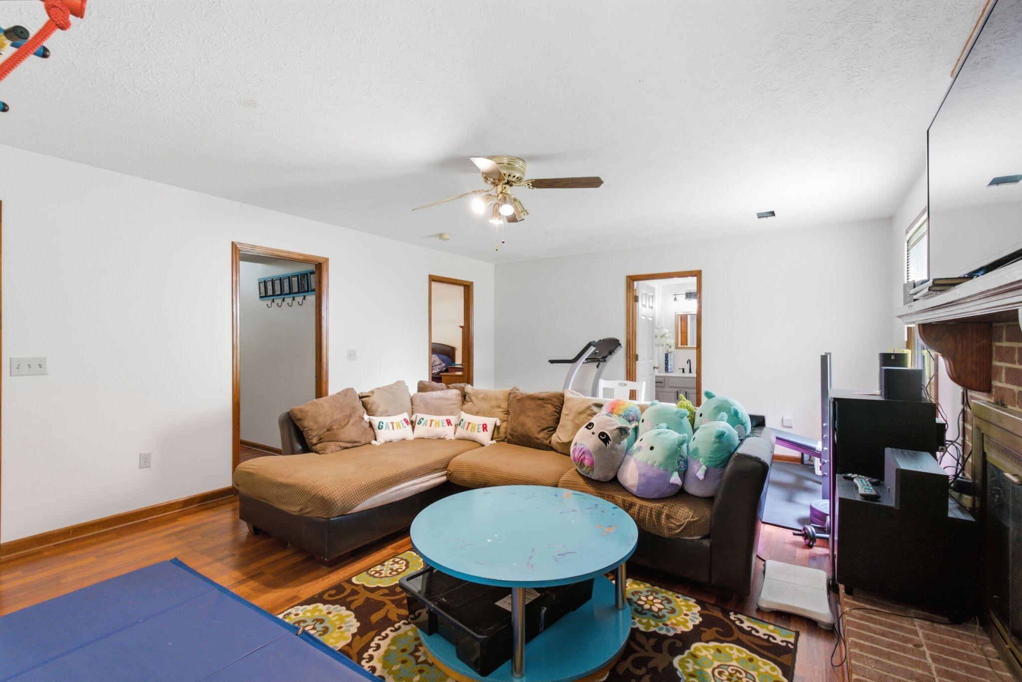 120 Saratoga Circle Property Photo 38